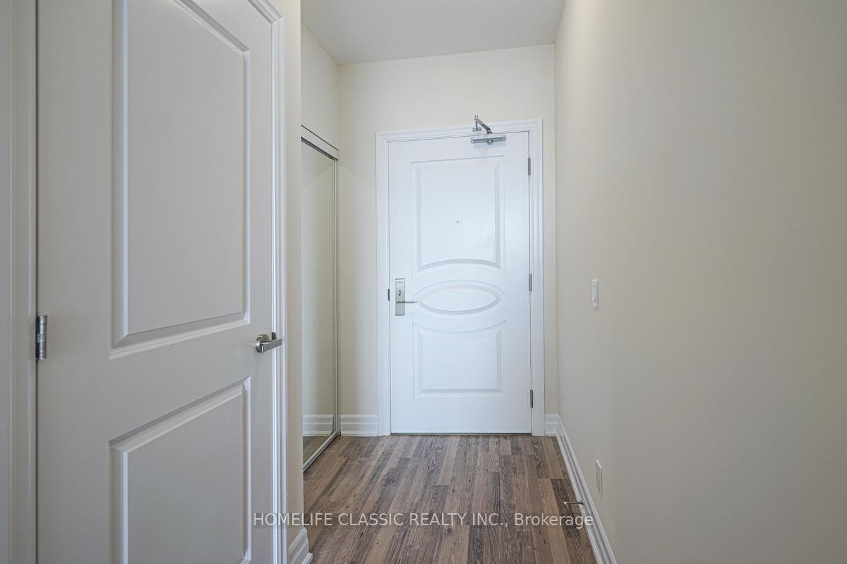9085 Jane Street Unit 1107 photo 11