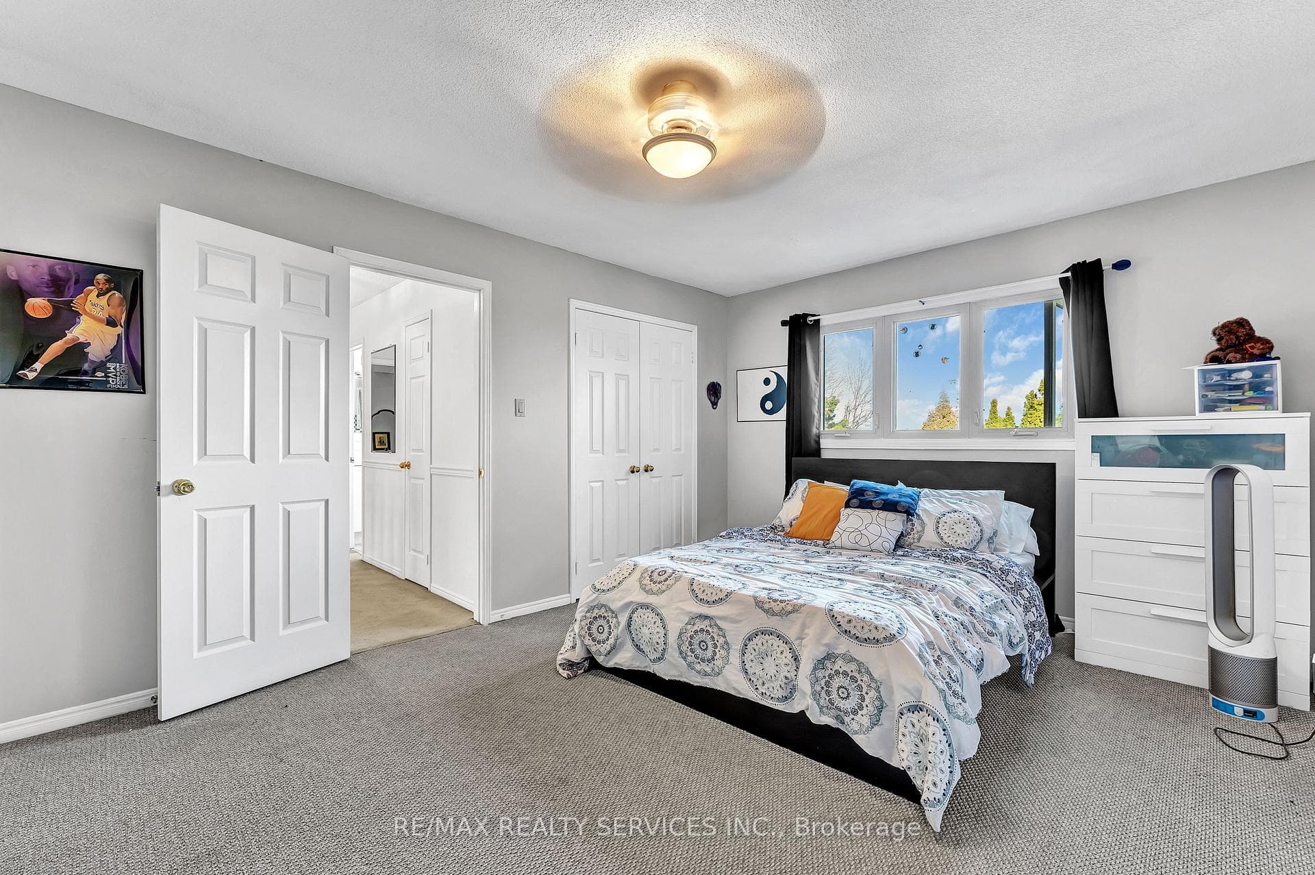 21 Fincham Avenue photo 28
