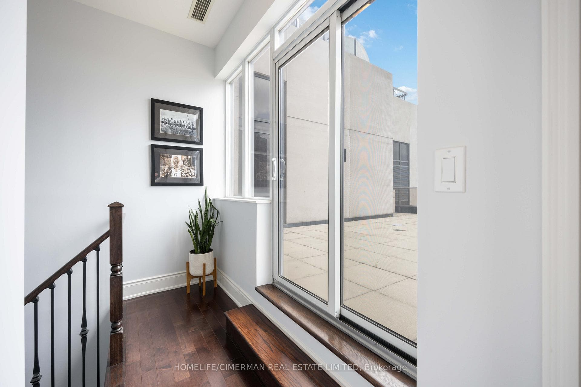 135 Wynford Drive Unit PH302 photo 3