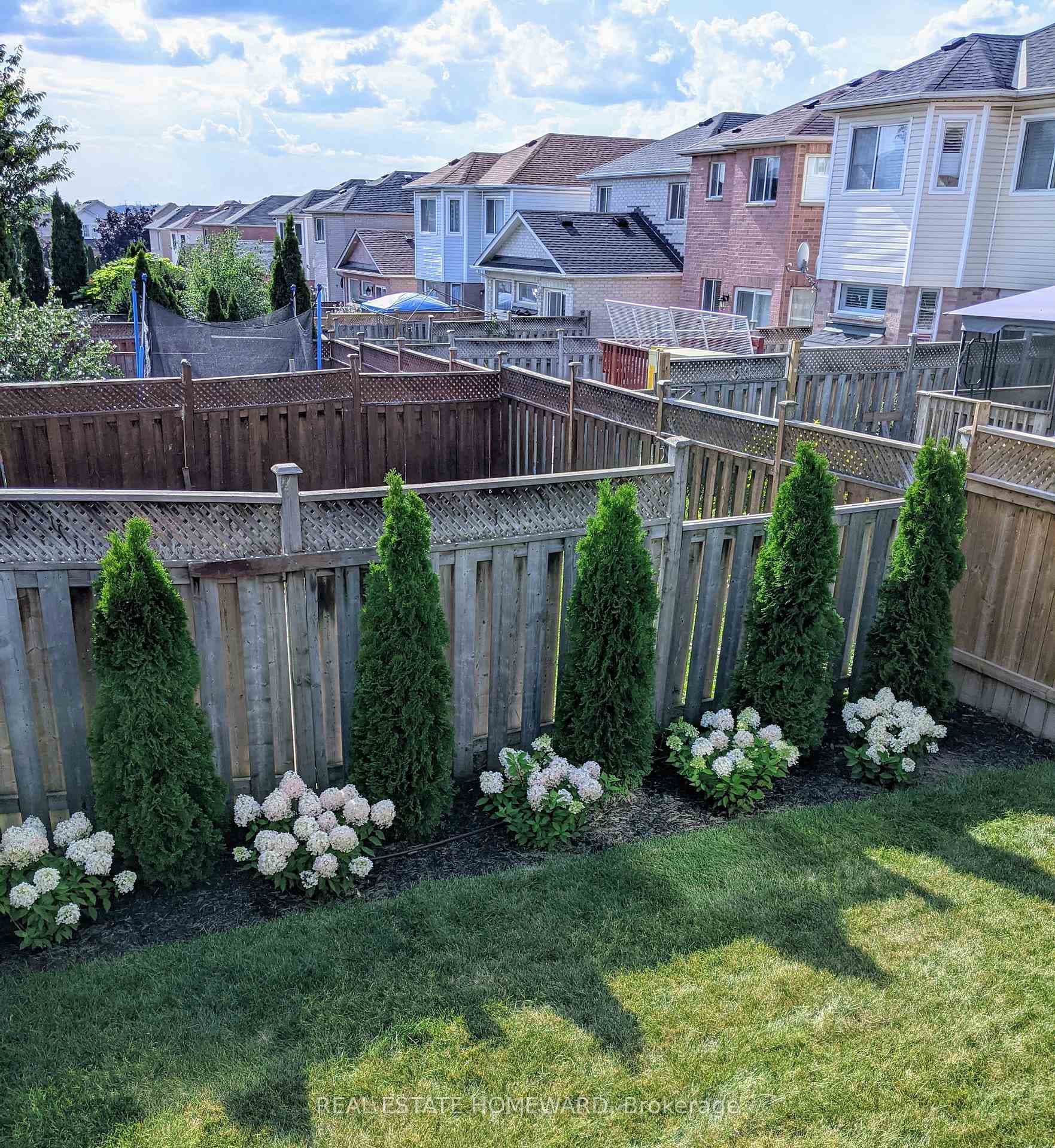 42 Perfitt Crescent photo 39