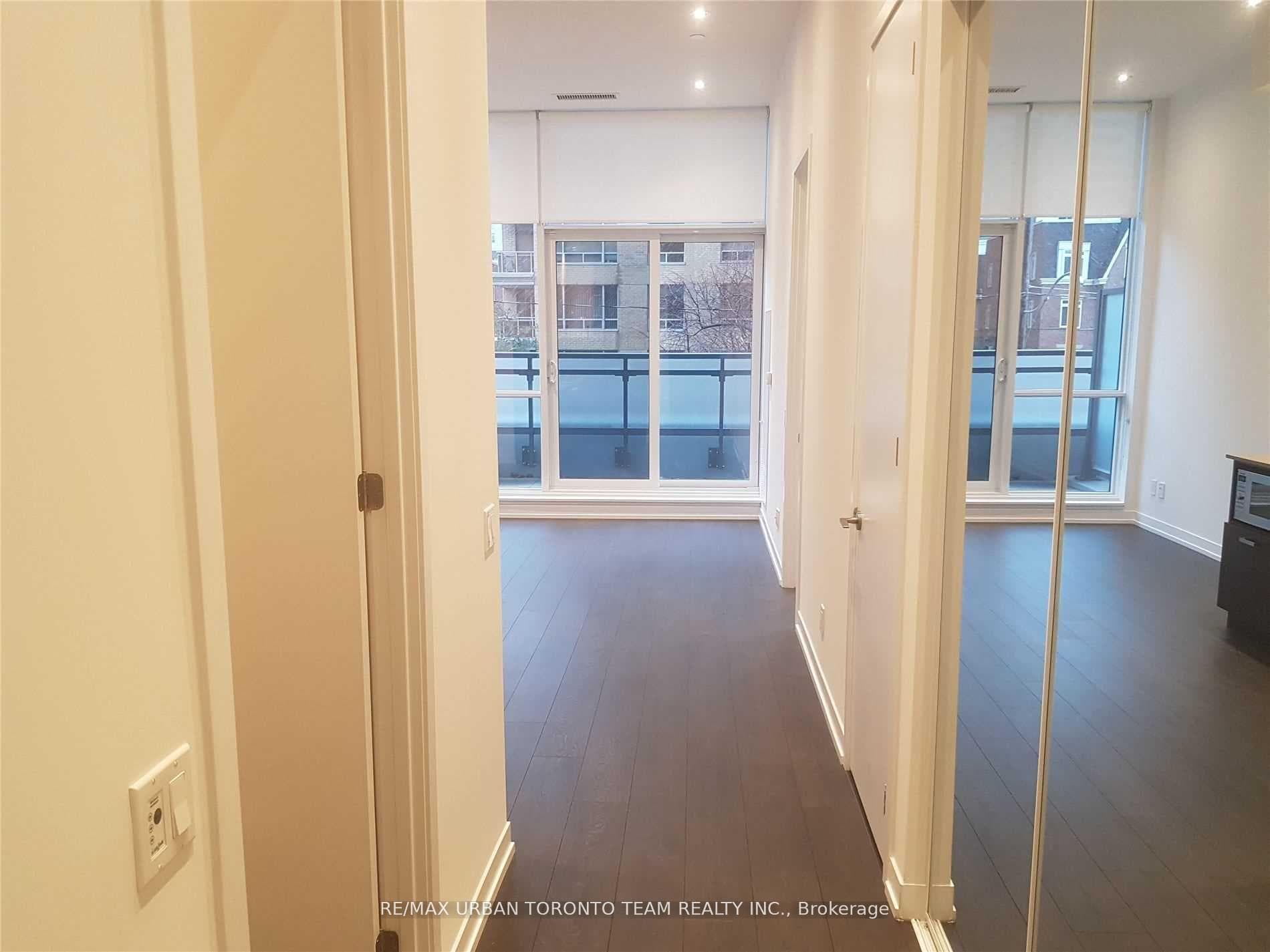 125 Redpath Avenue Unit 202 photo 21