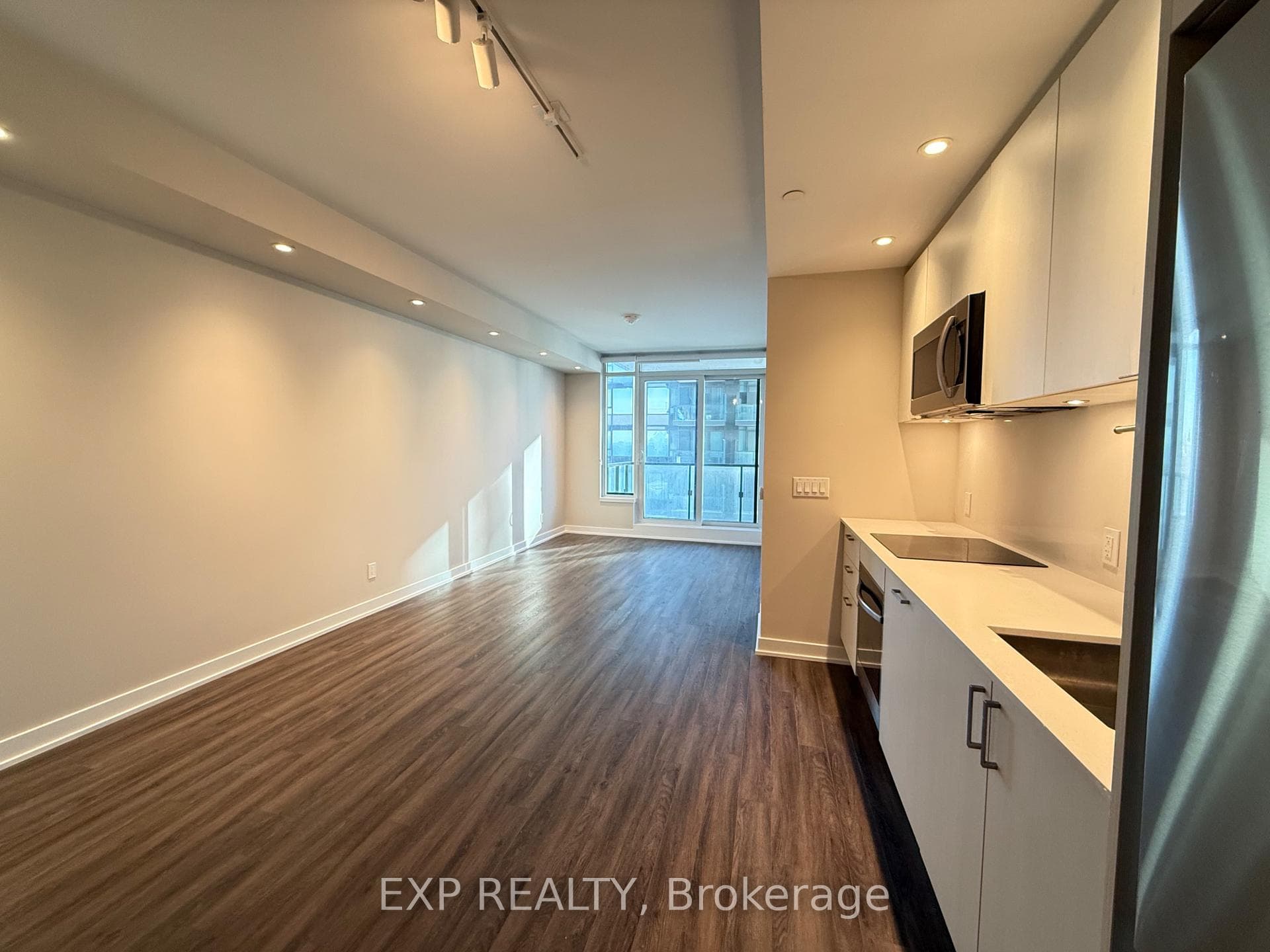 1928 Lakeshore Boulevard Unit 2305 photo 13