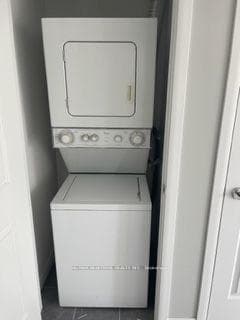 25 Town Centre Court Unit 1610 photo 21