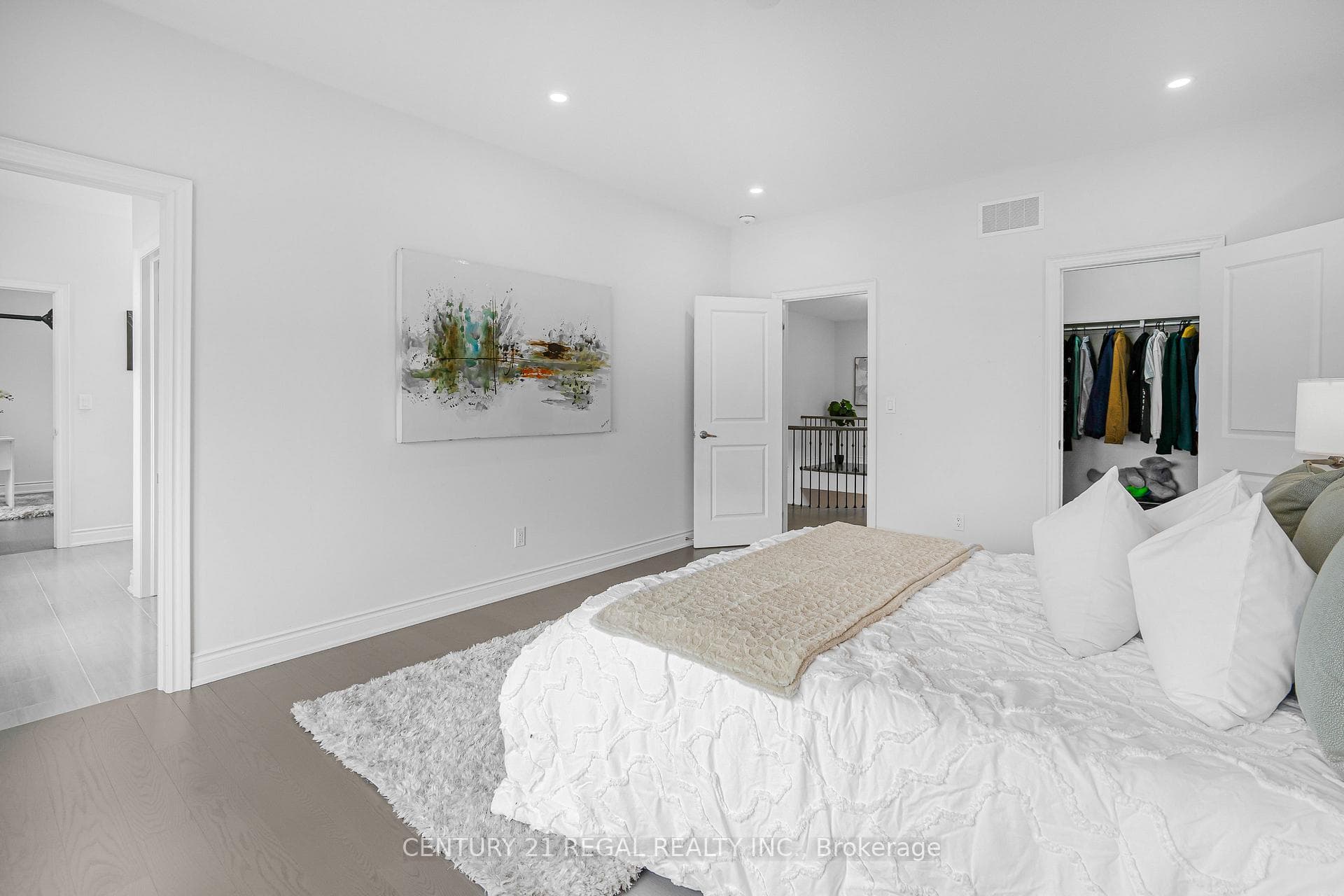 15 Ballanview Court photo 31