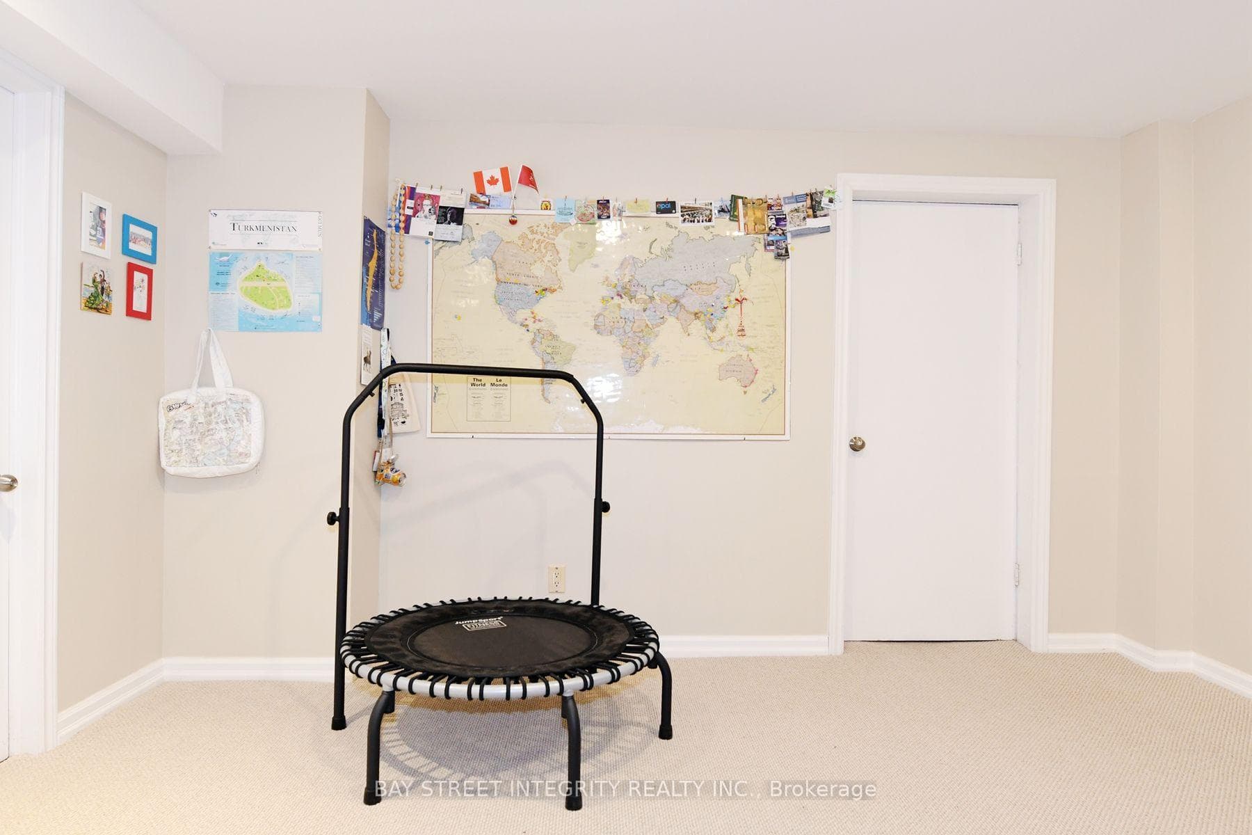 1213 Rosethorne Road photo 30