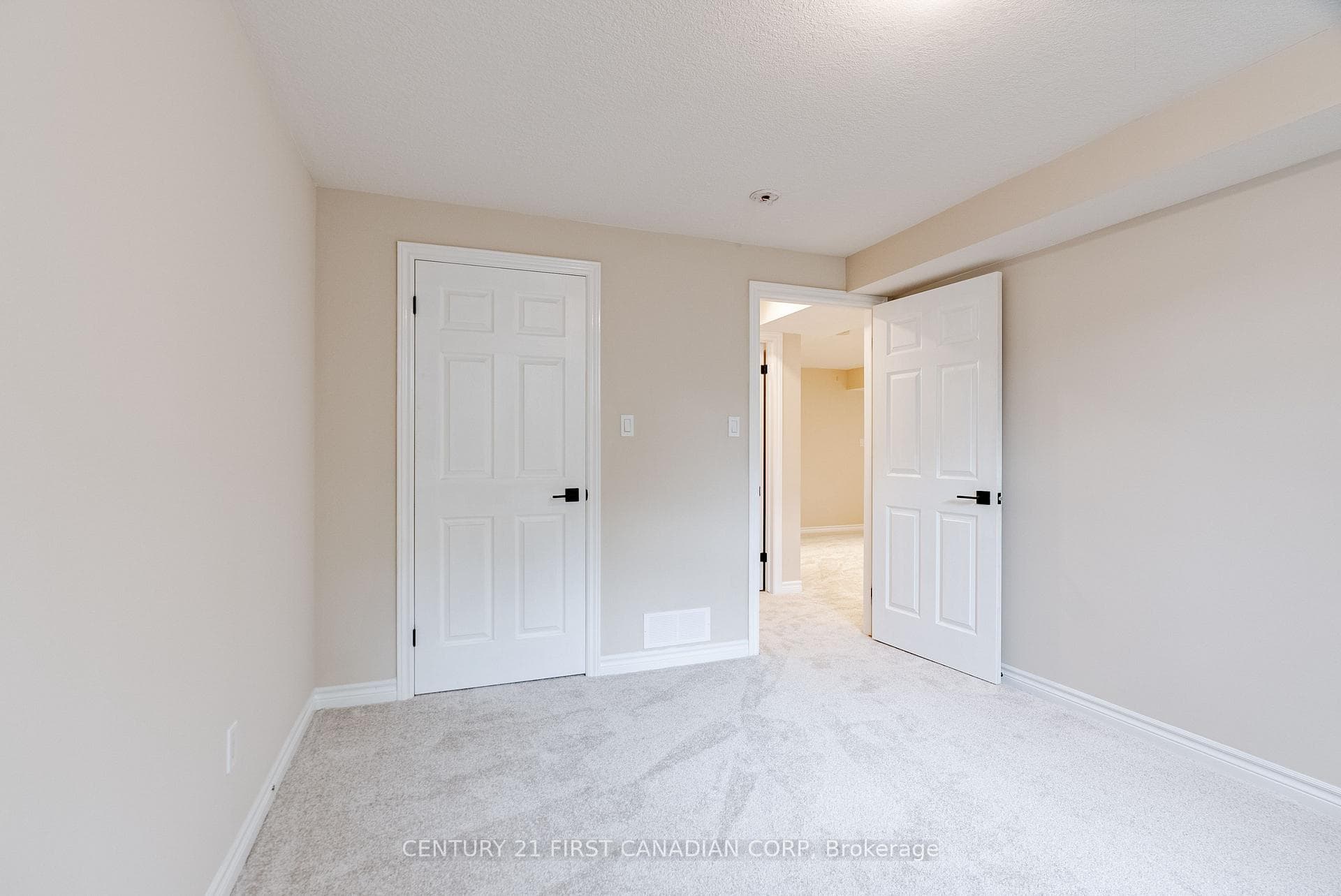 575 Mcgarrell Place Unit 17 photo 34