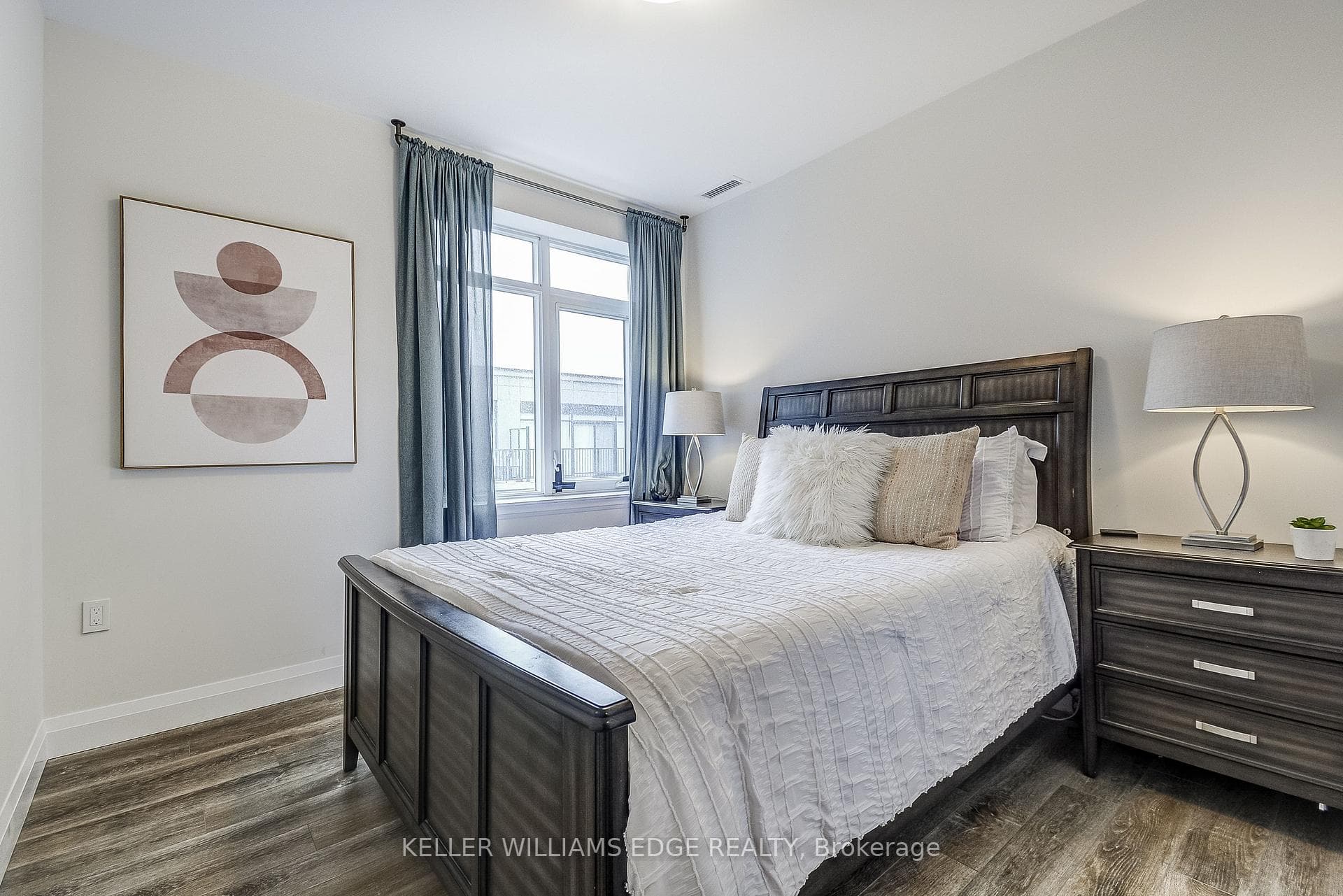 1 Redfern Avenue Unit 424 photo 19