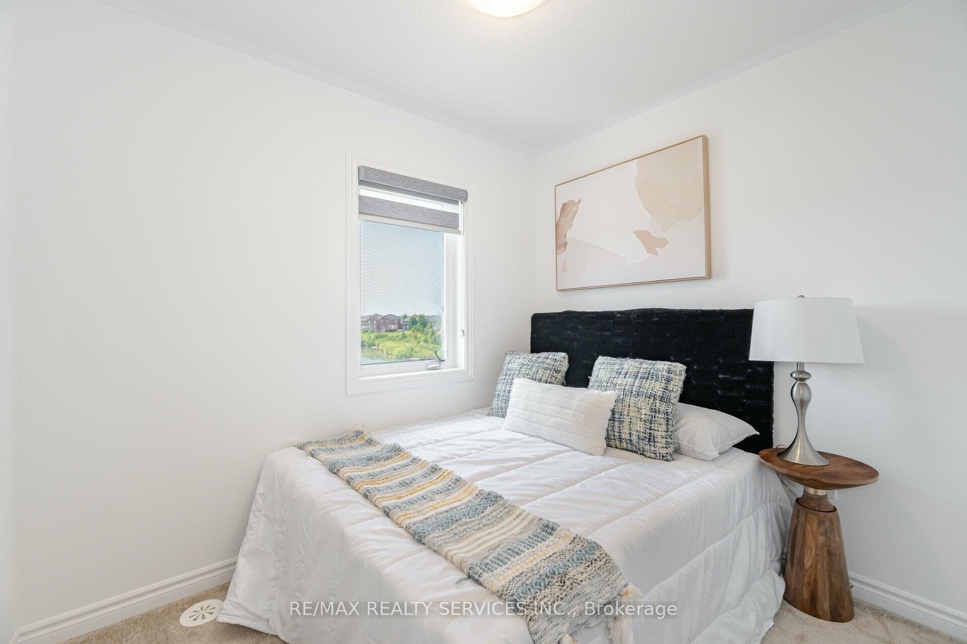2 Waterville Way photo 27