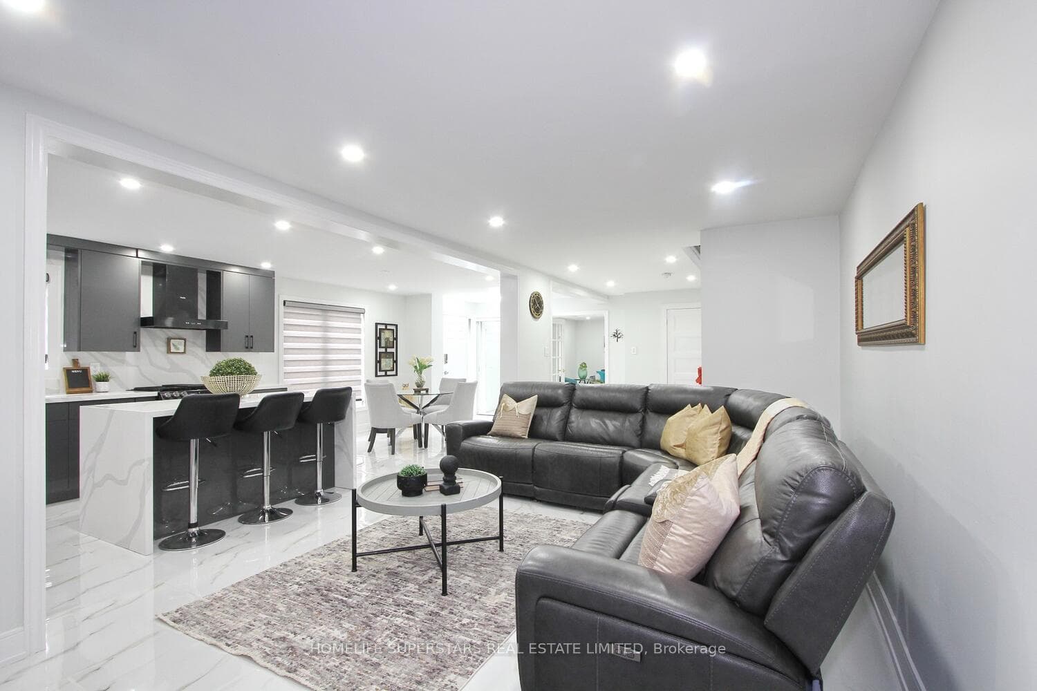 1 Nanport Street photo 17