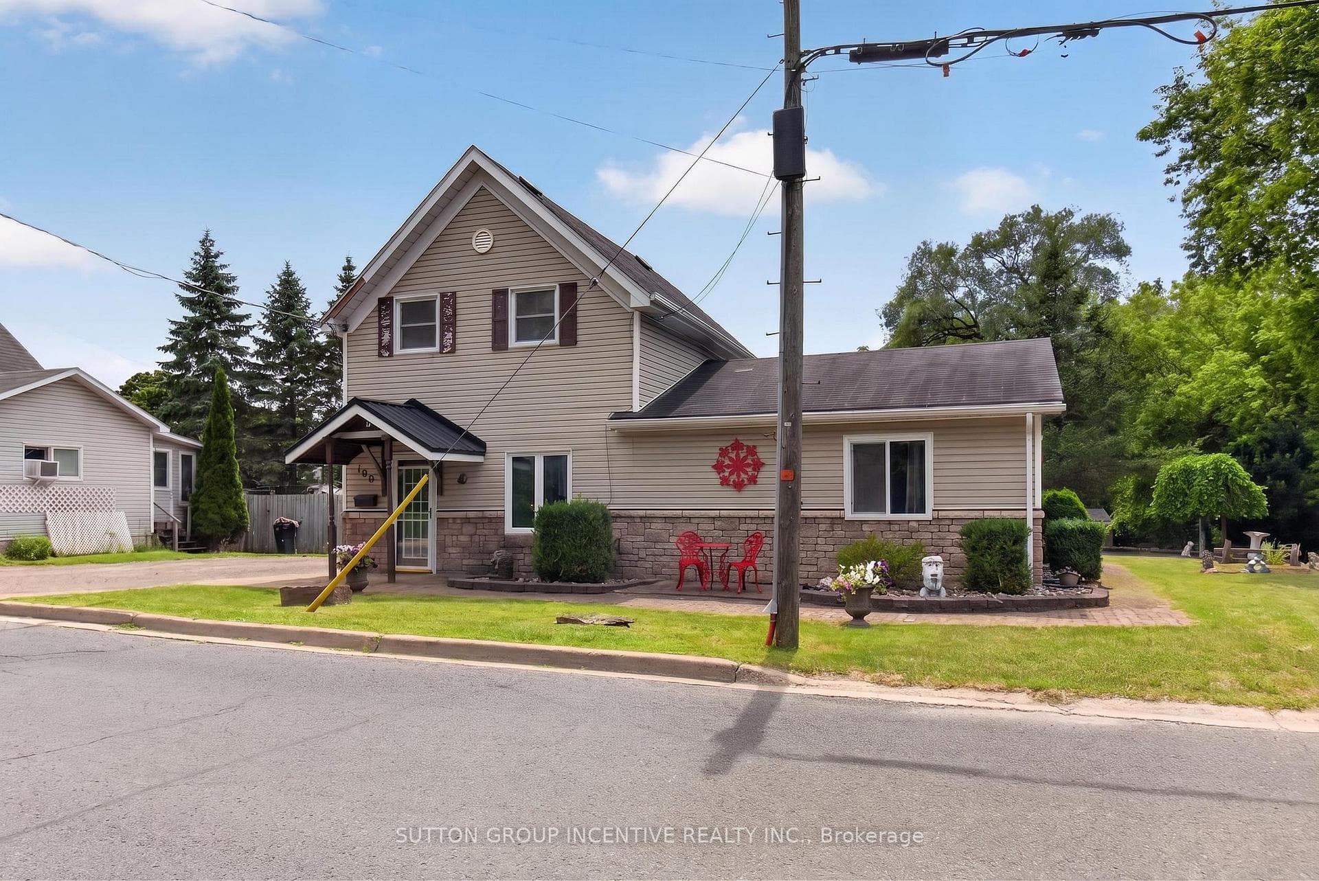 190 Bartholomew Street photo 7
