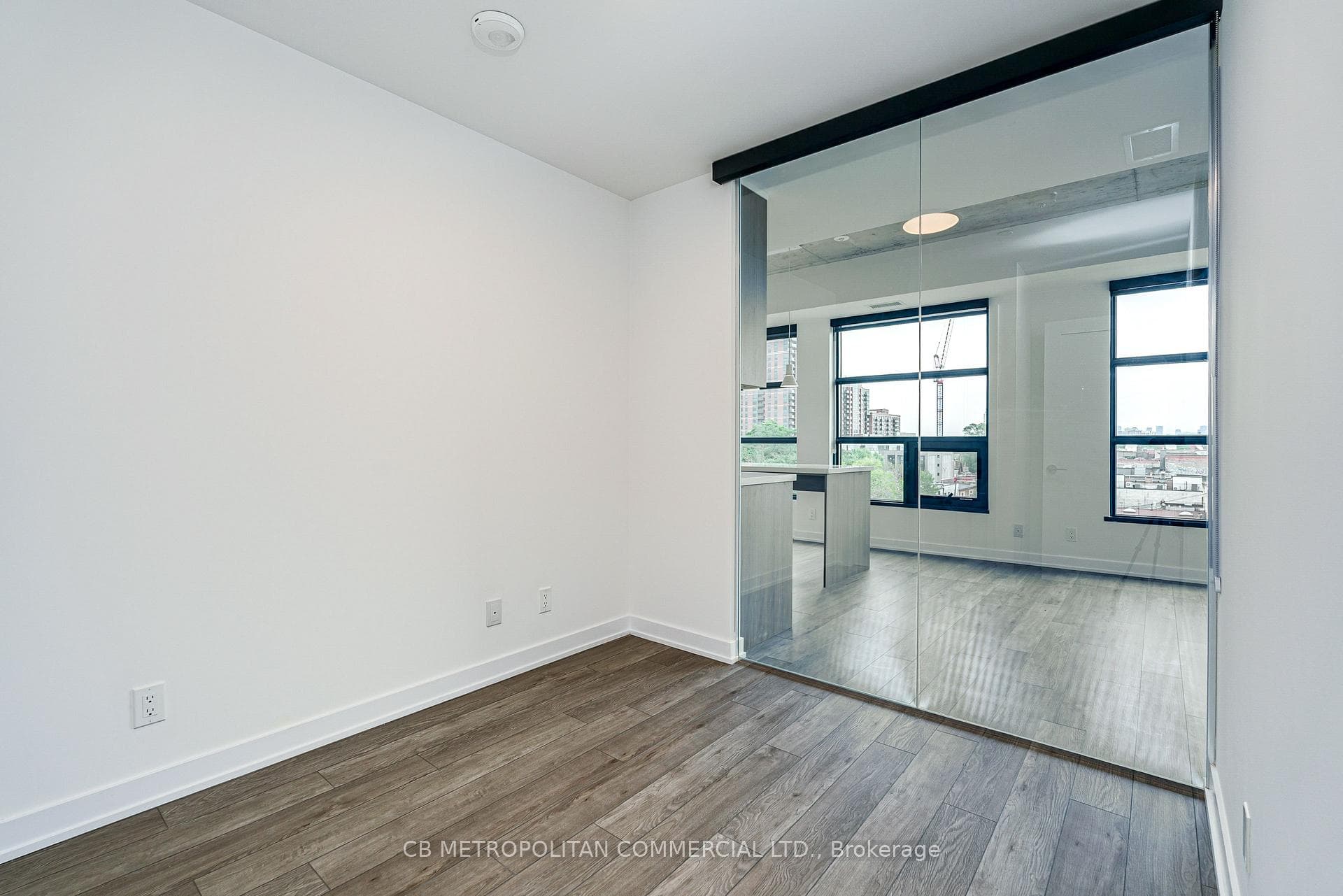2946 Dundas Street West Street Unit 510 photo 11
