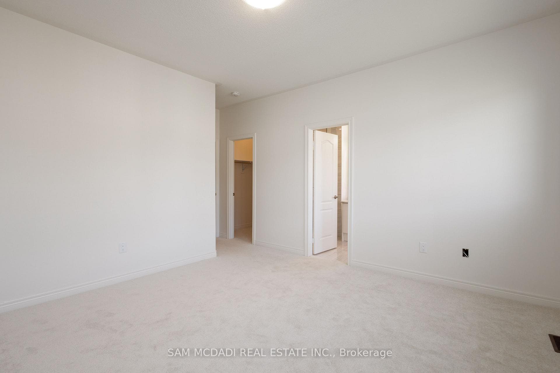 261 GREAT FALLS BLVD Boulevard photo 27