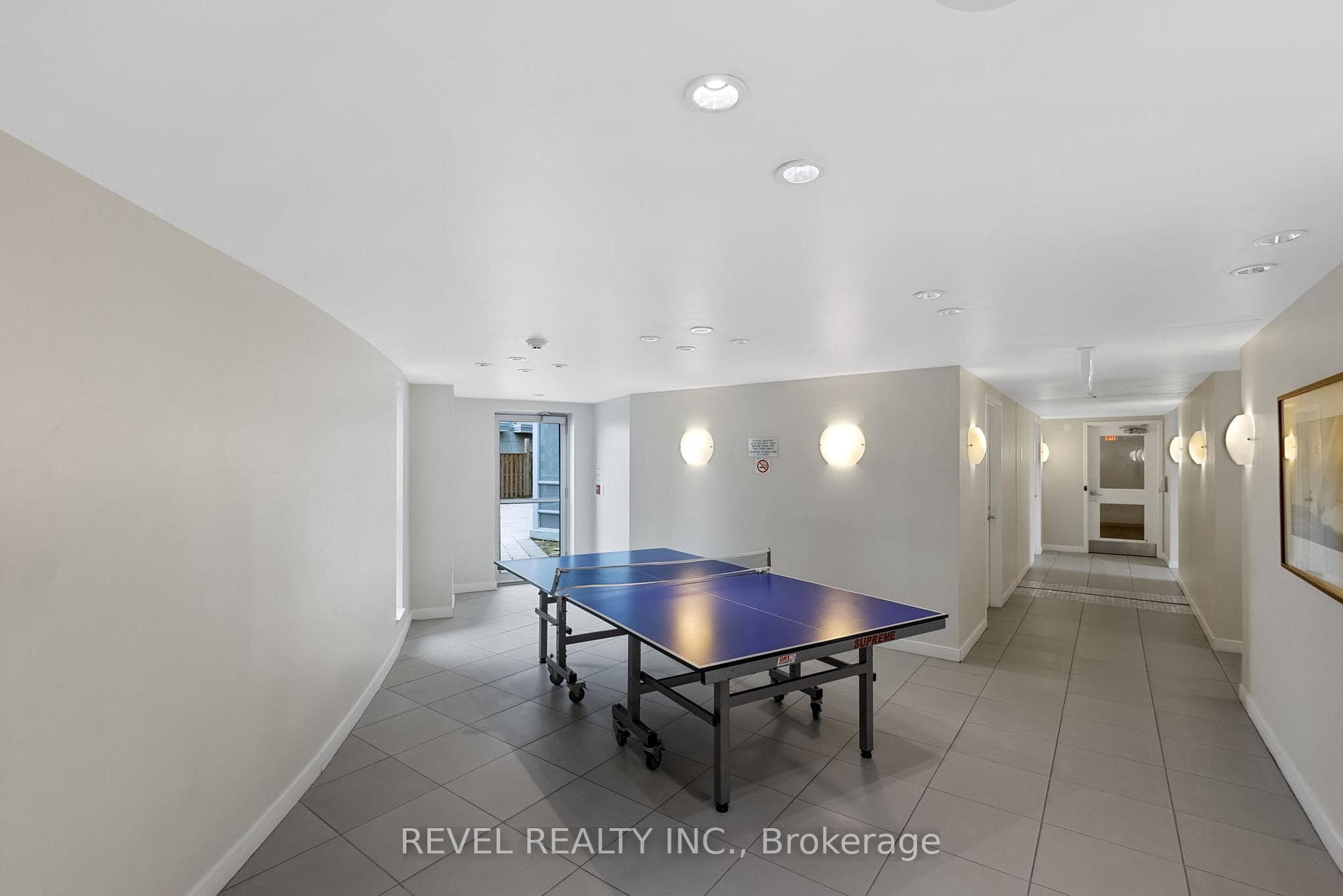 36 Lee Centre Drive Unit 812 photo 19
