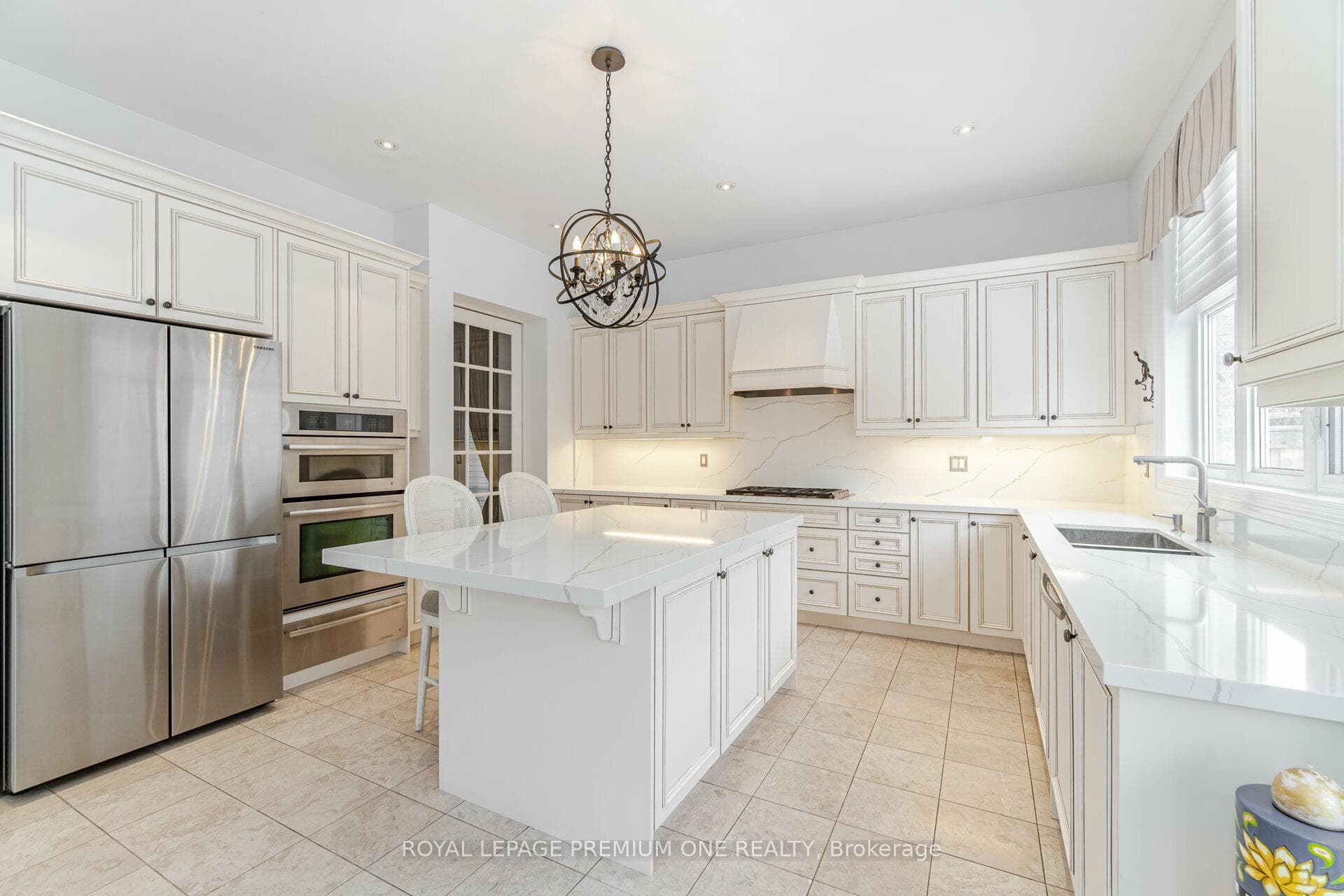 107 Headwind Boulevard photo 18