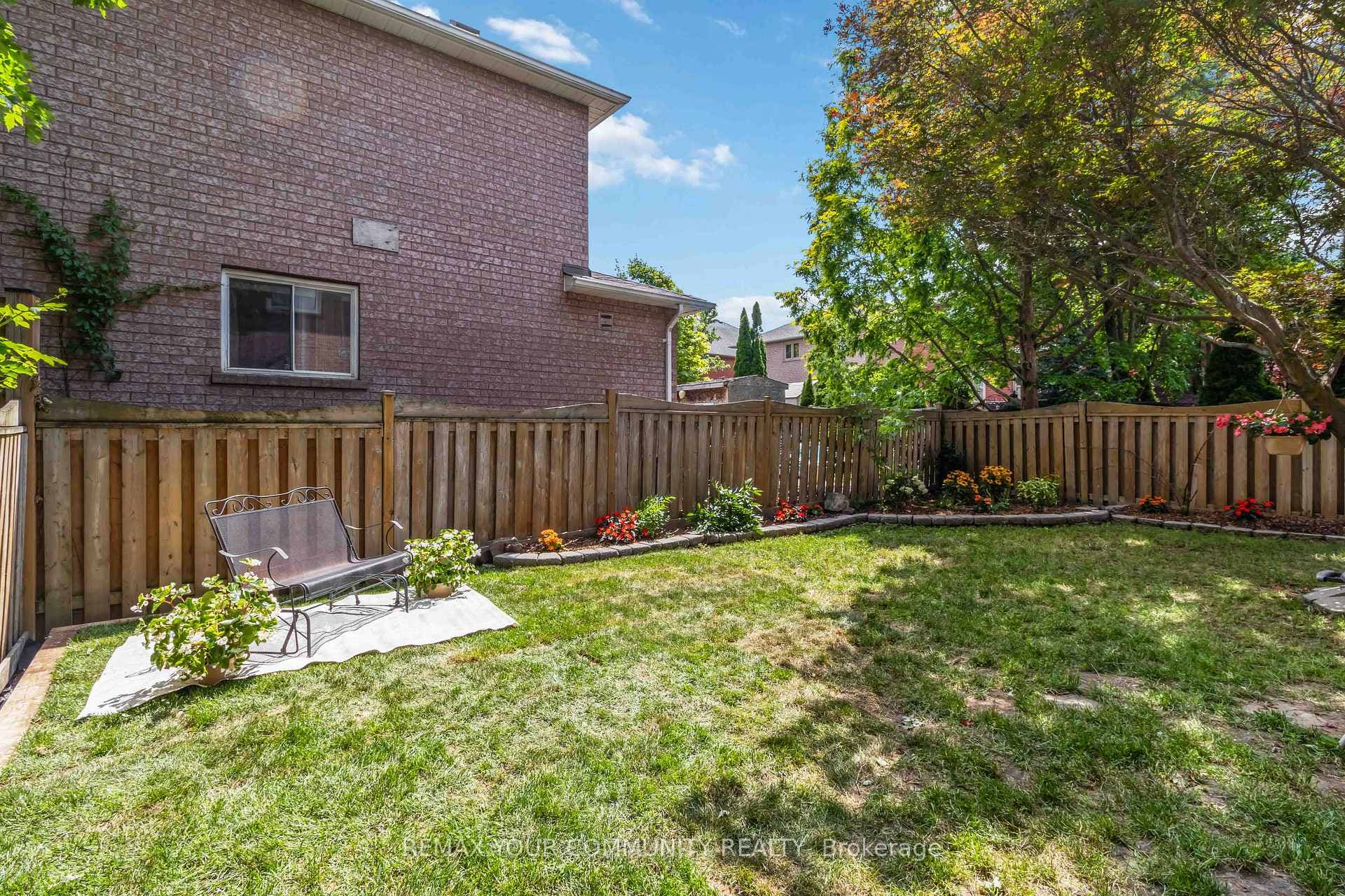 15 Klamath Court photo 42