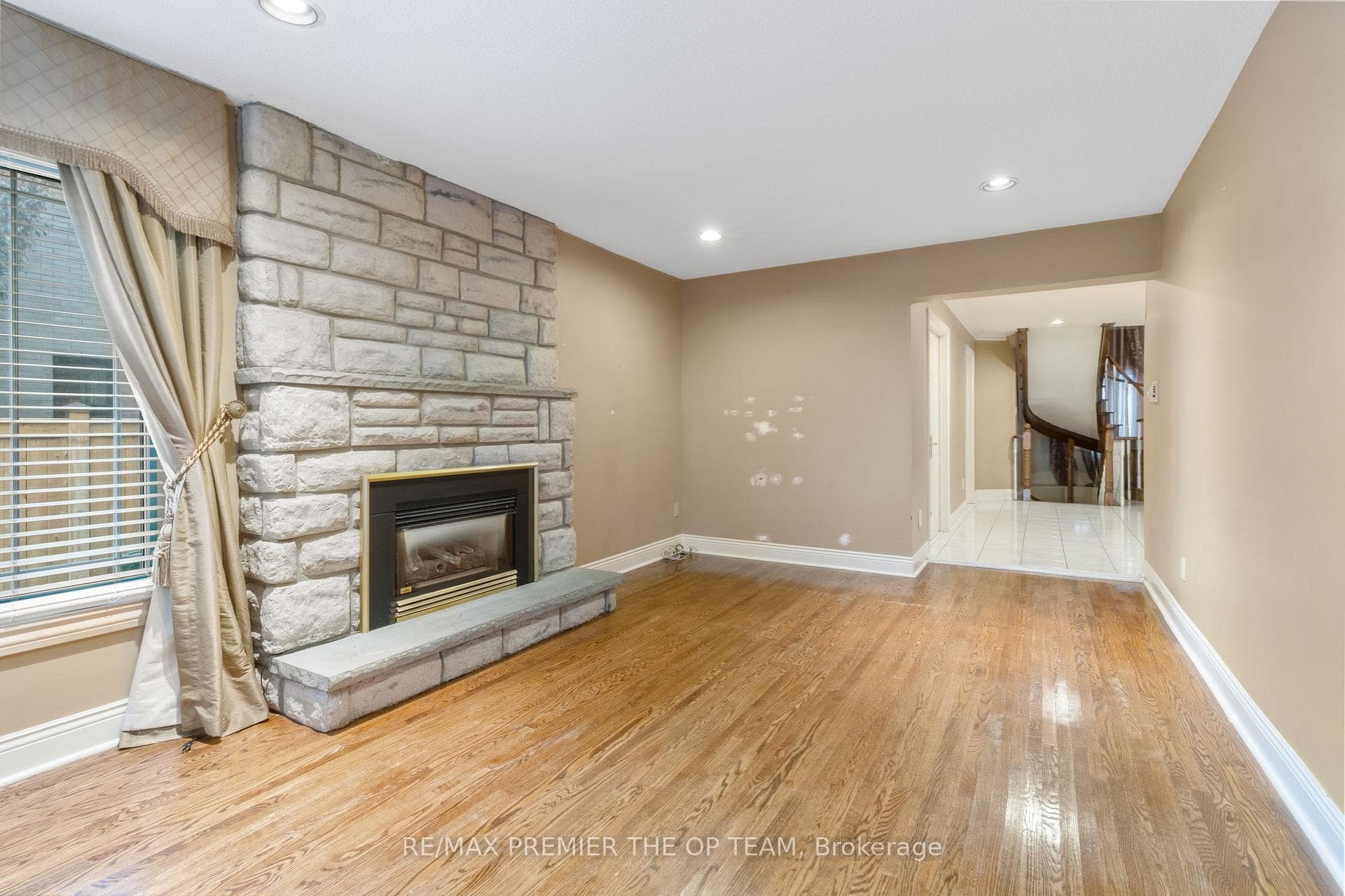 154 Flushing Avenue photo 14