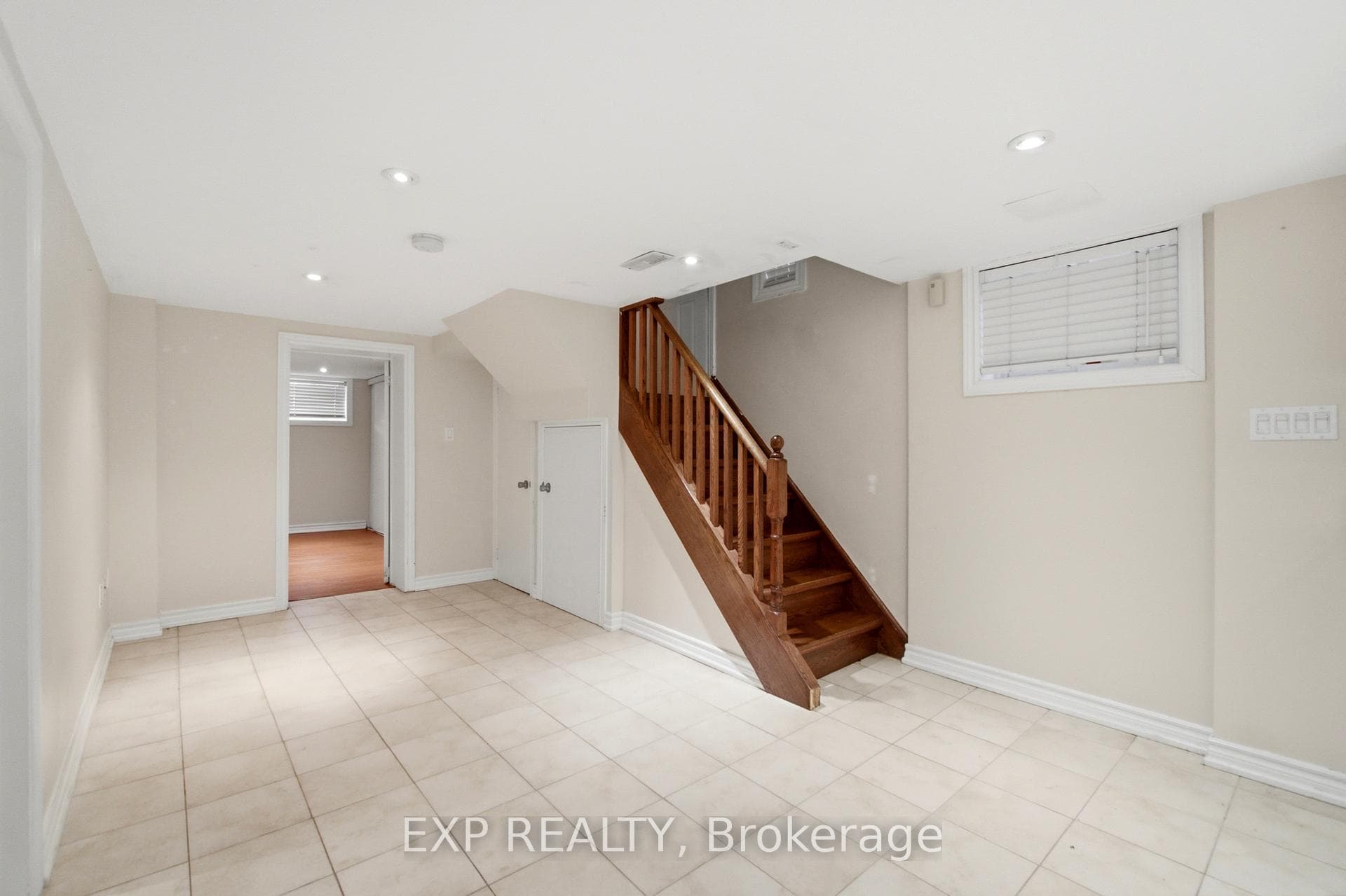 56 Exford Drive photo 24