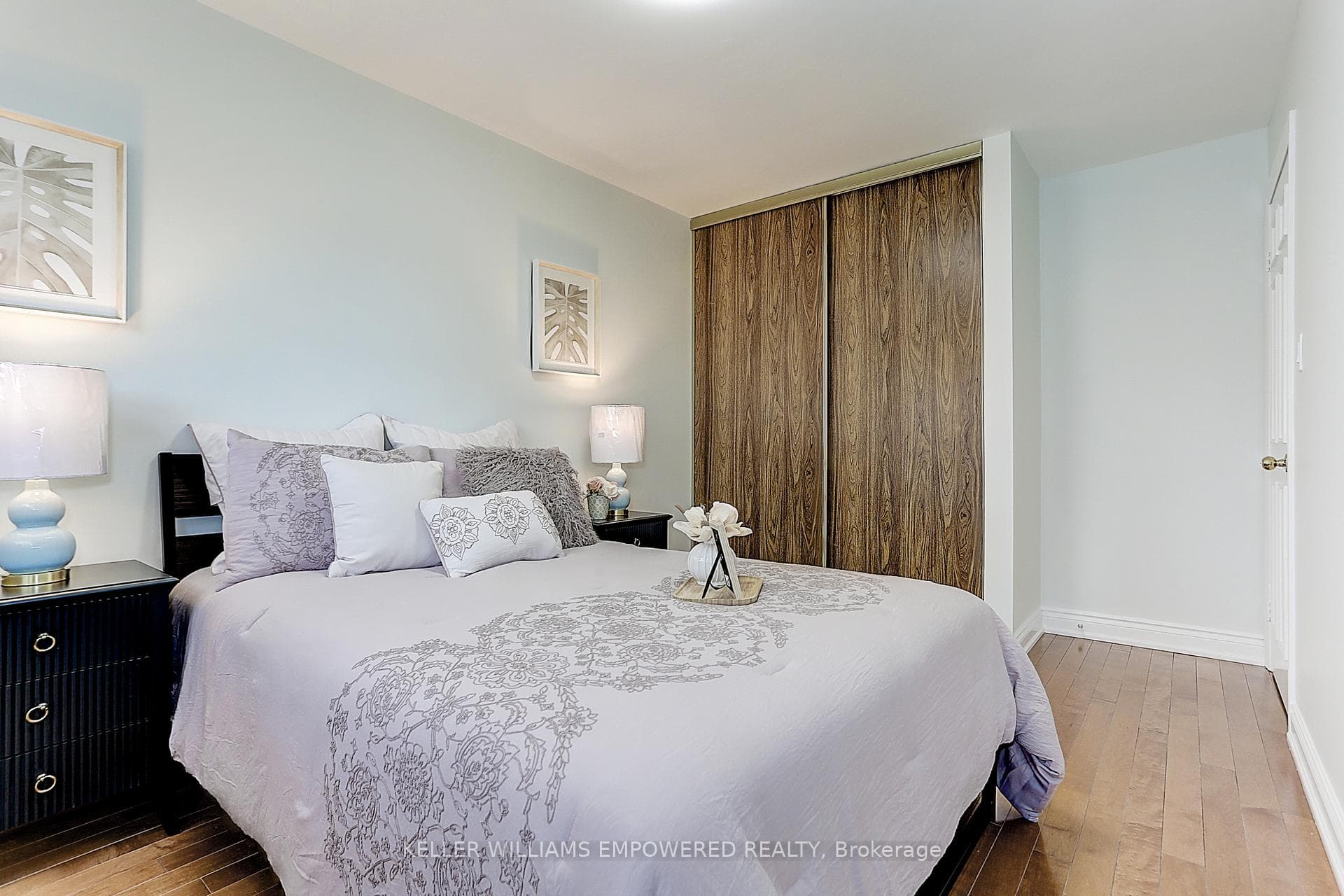 10 Cardwell Avenue Unit 48 photo 24