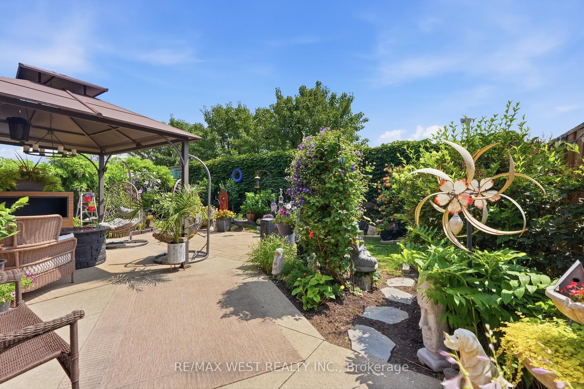 515 Berkindale Drive photo 22