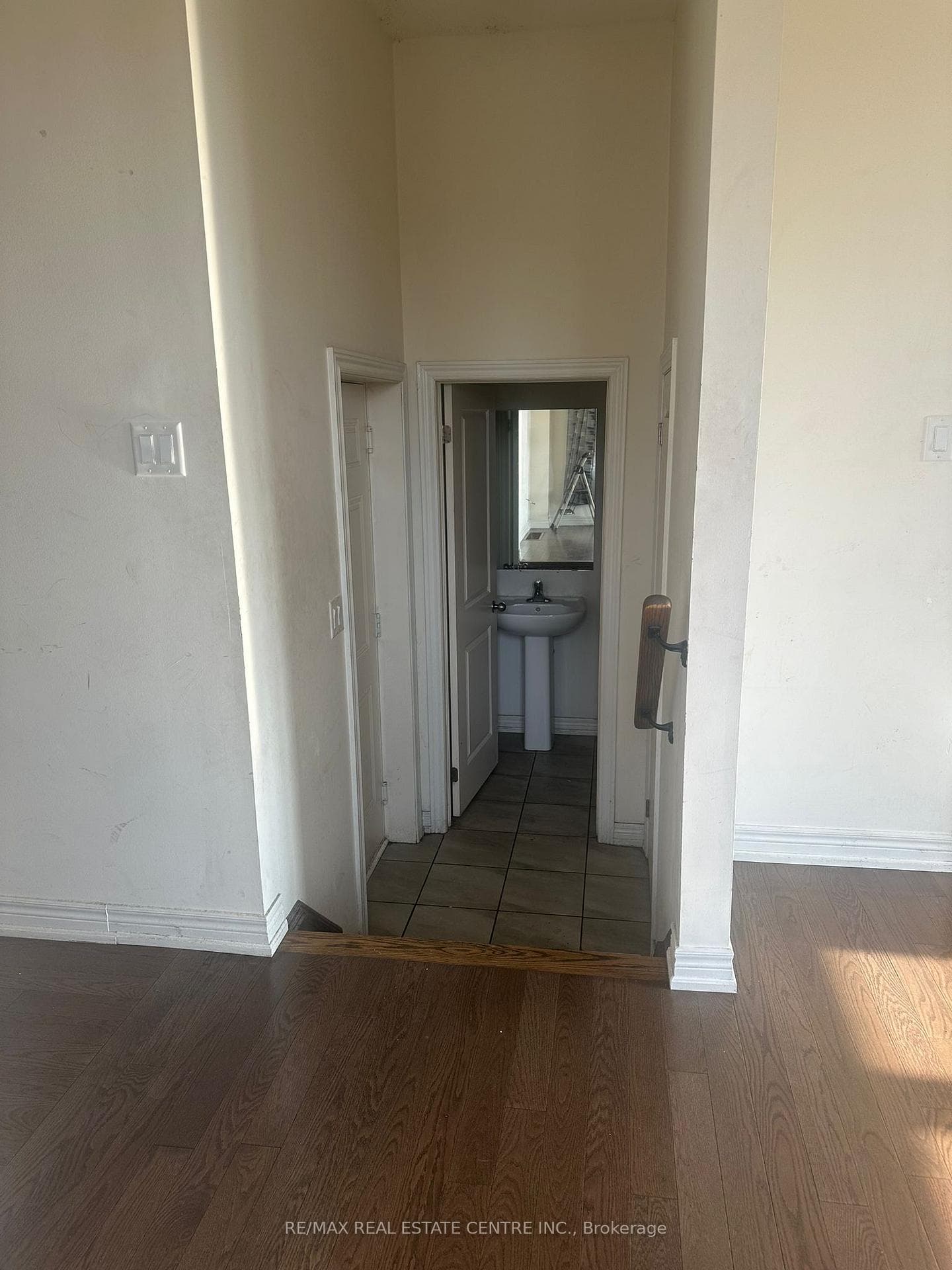 50 Fruitvale Circle photo 6