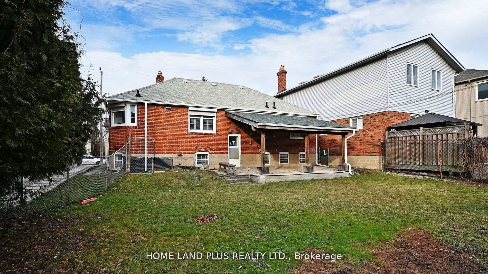 257 Joicey Boulevard photo 38
