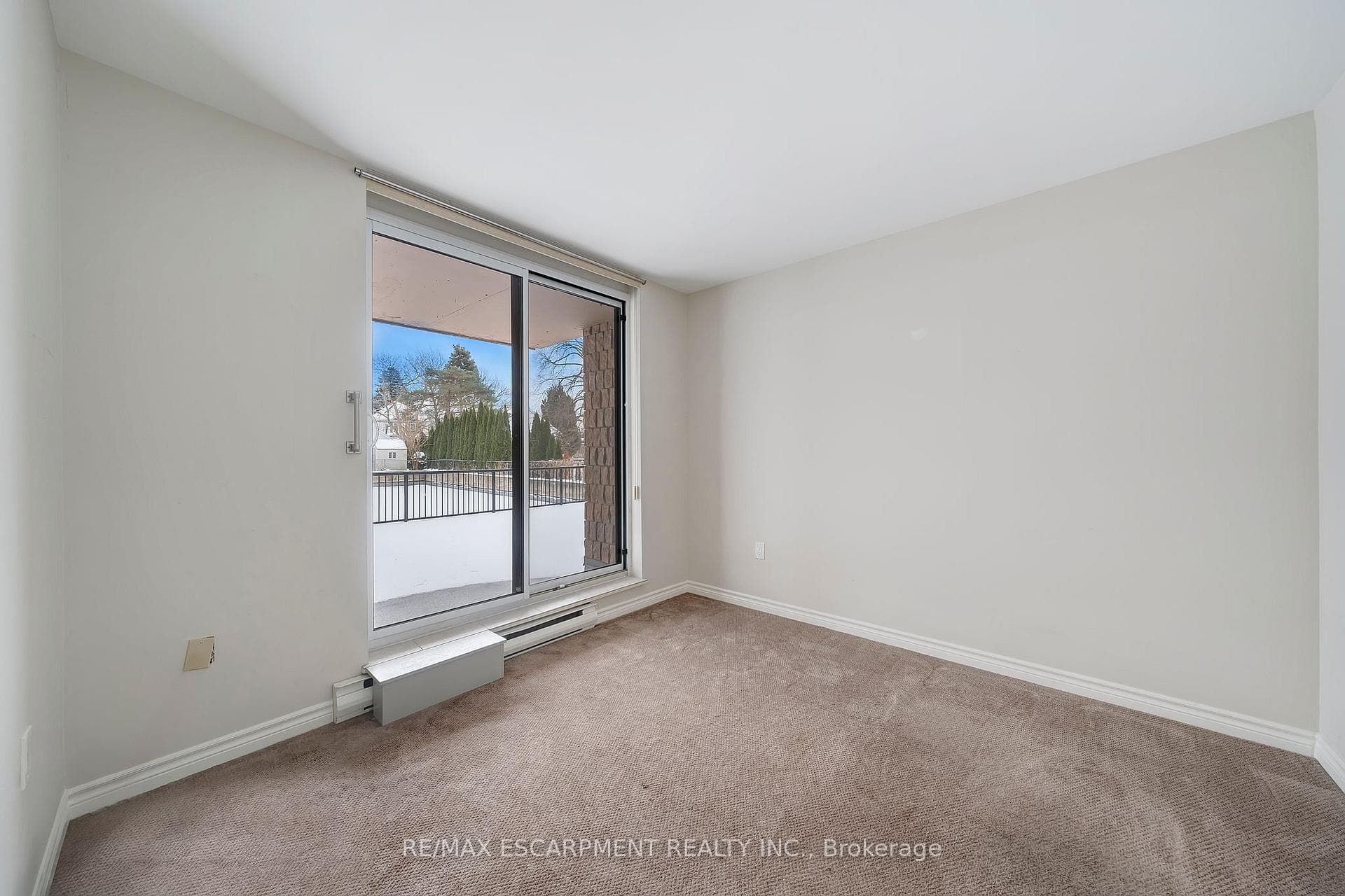 28 Robinson Street Unit 101 photo 24