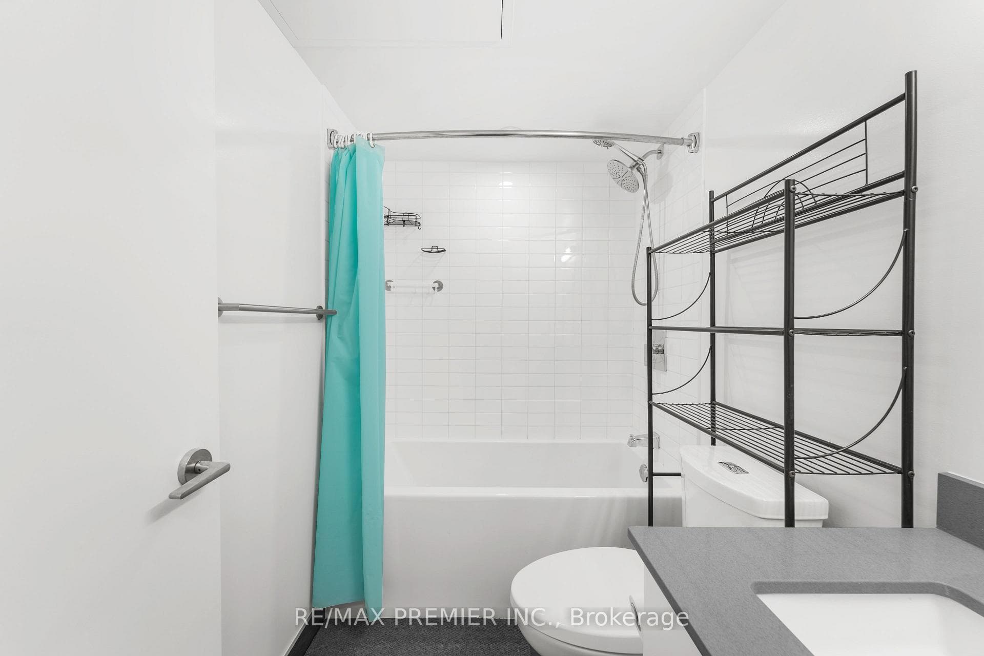 38 Monte Kwinter Court Unit 102 photo 21