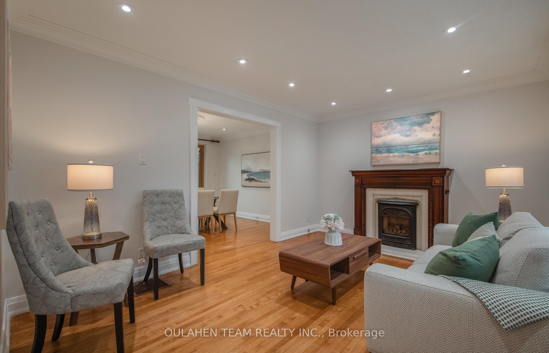 121 Kingsdale Avenue photo 5