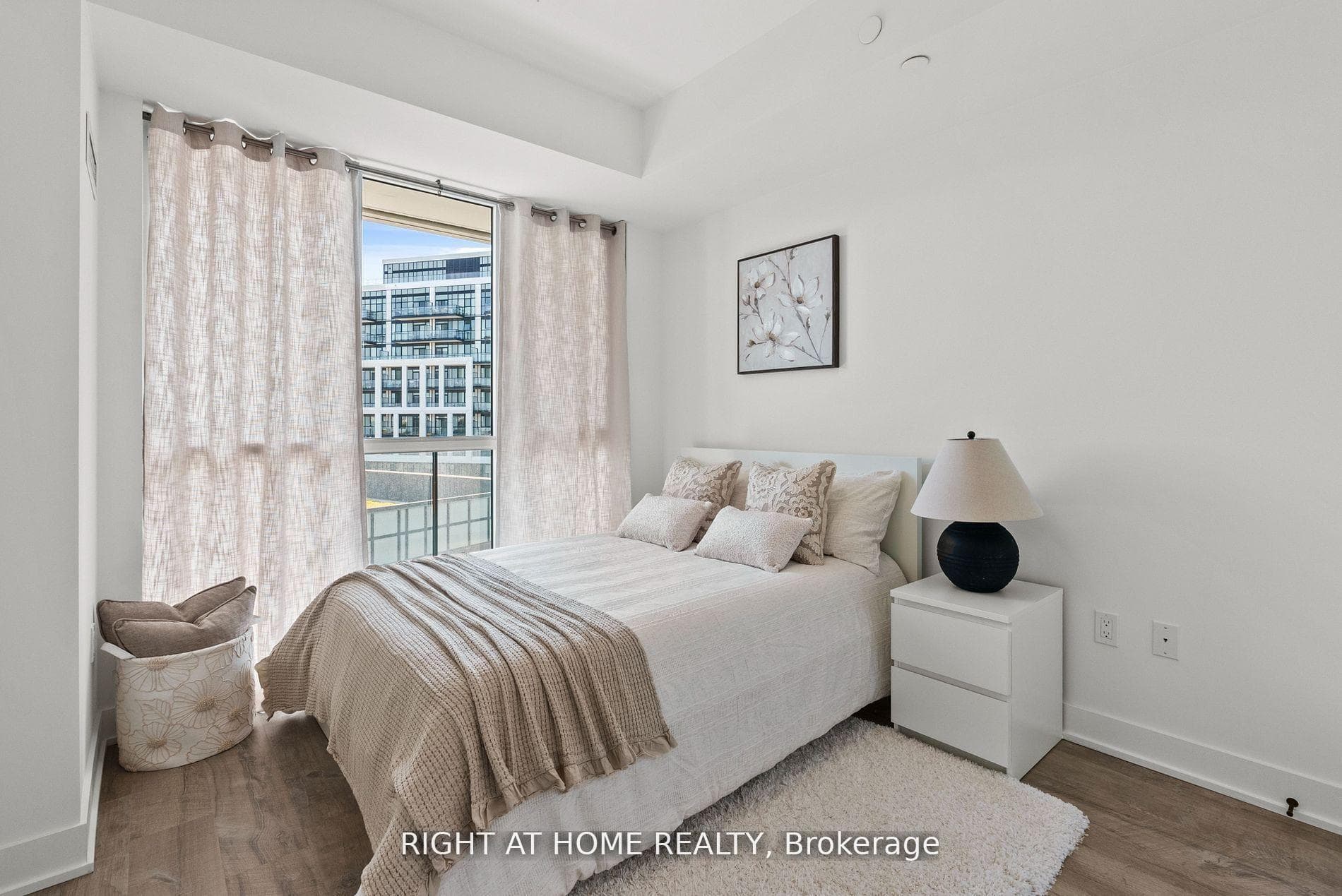 60 George Butchart Drive Unit 509 photo 15