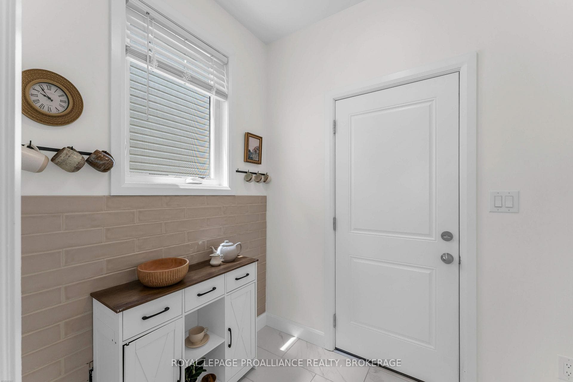 24 Walden Pond Drive photo 21