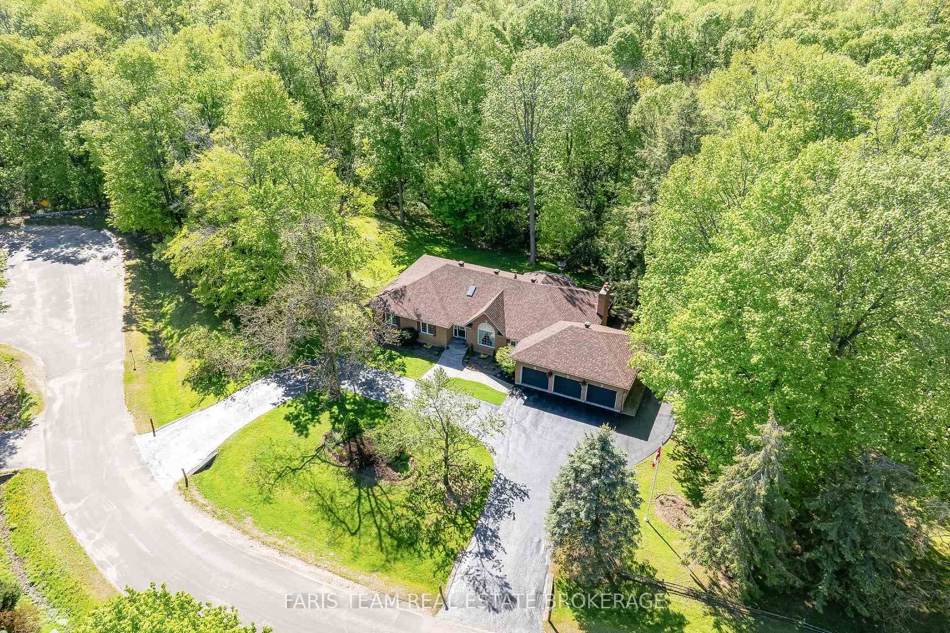 2088 Wilkinson Street photo 3