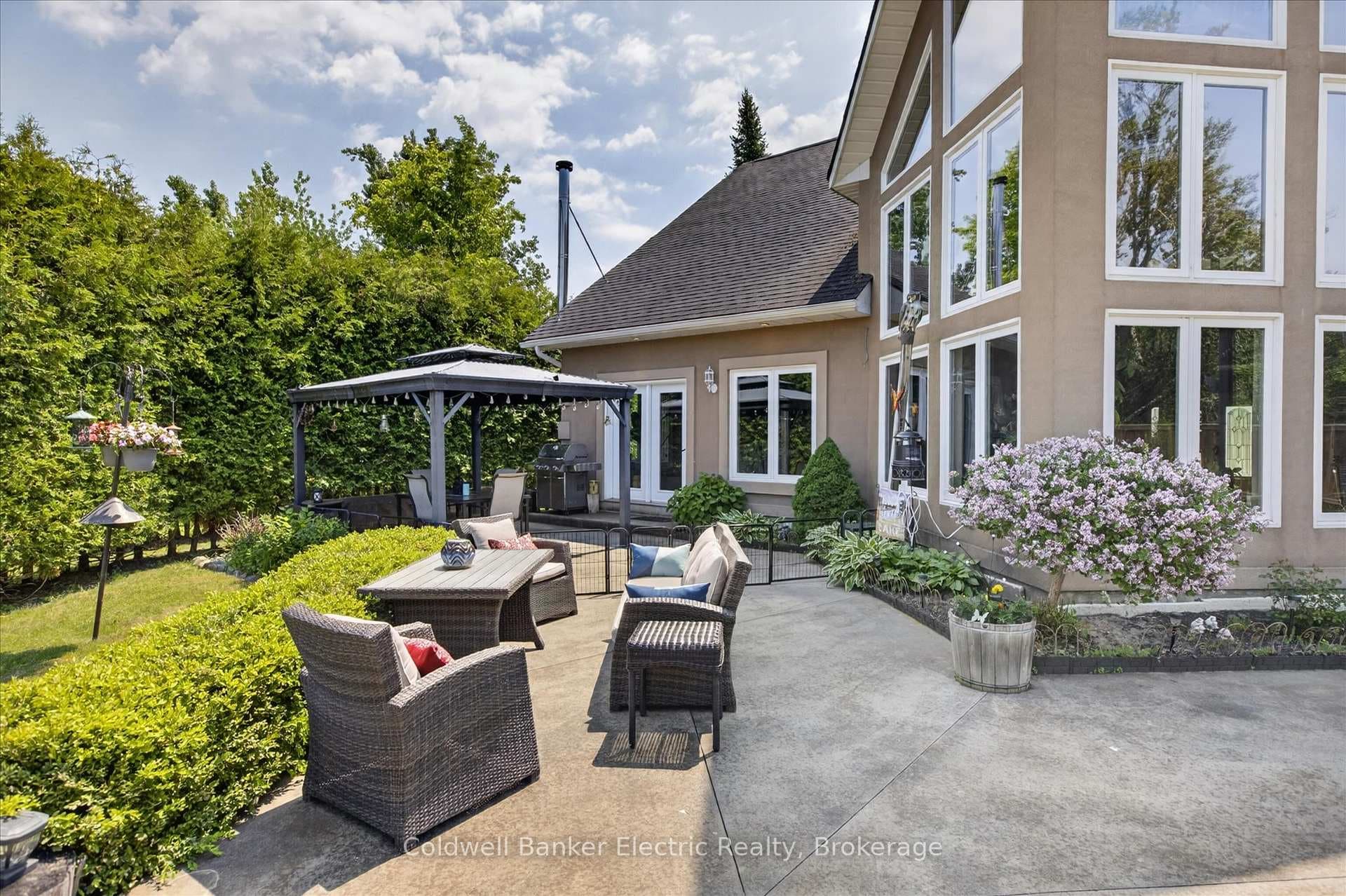 1221 Youngs Cove Road photo 46