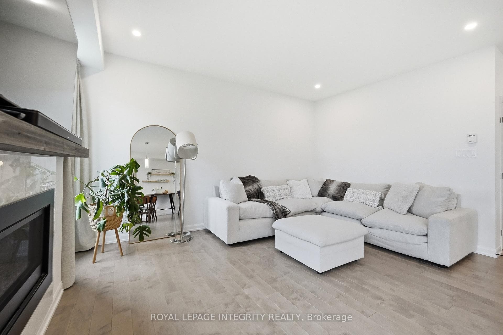1161 Diamond Street photo 13
