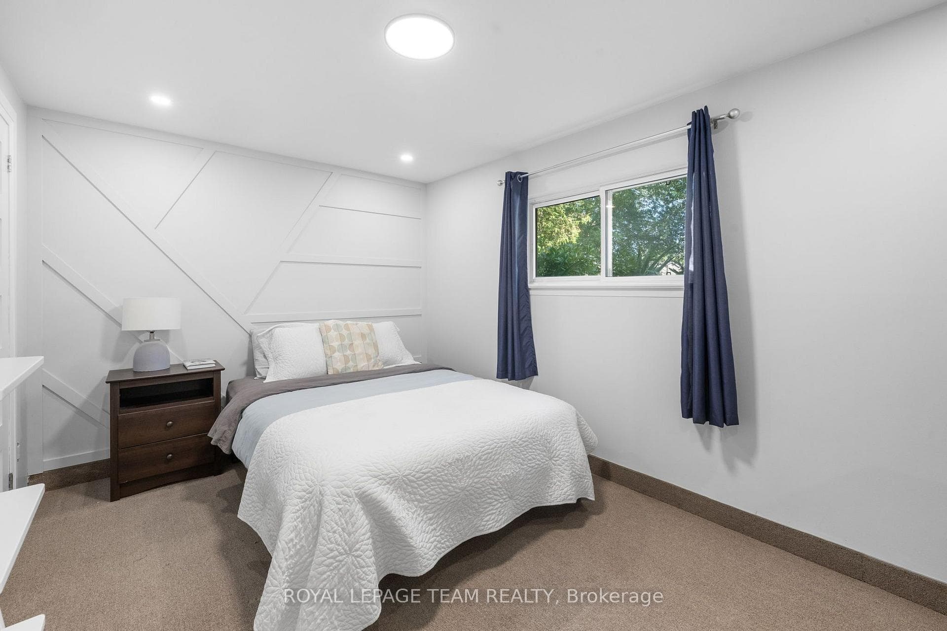 1683 River Road photo 34