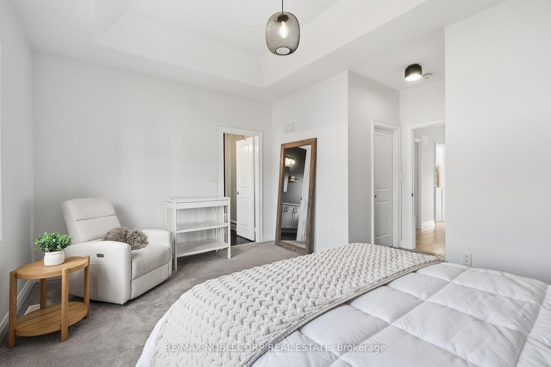 53 Bellefond Street photo 27