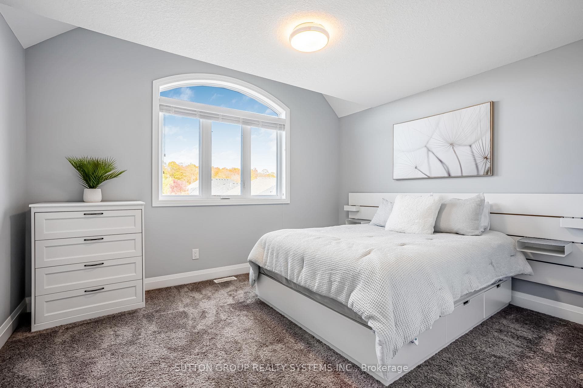 15 Woodberry Crescent photo 18