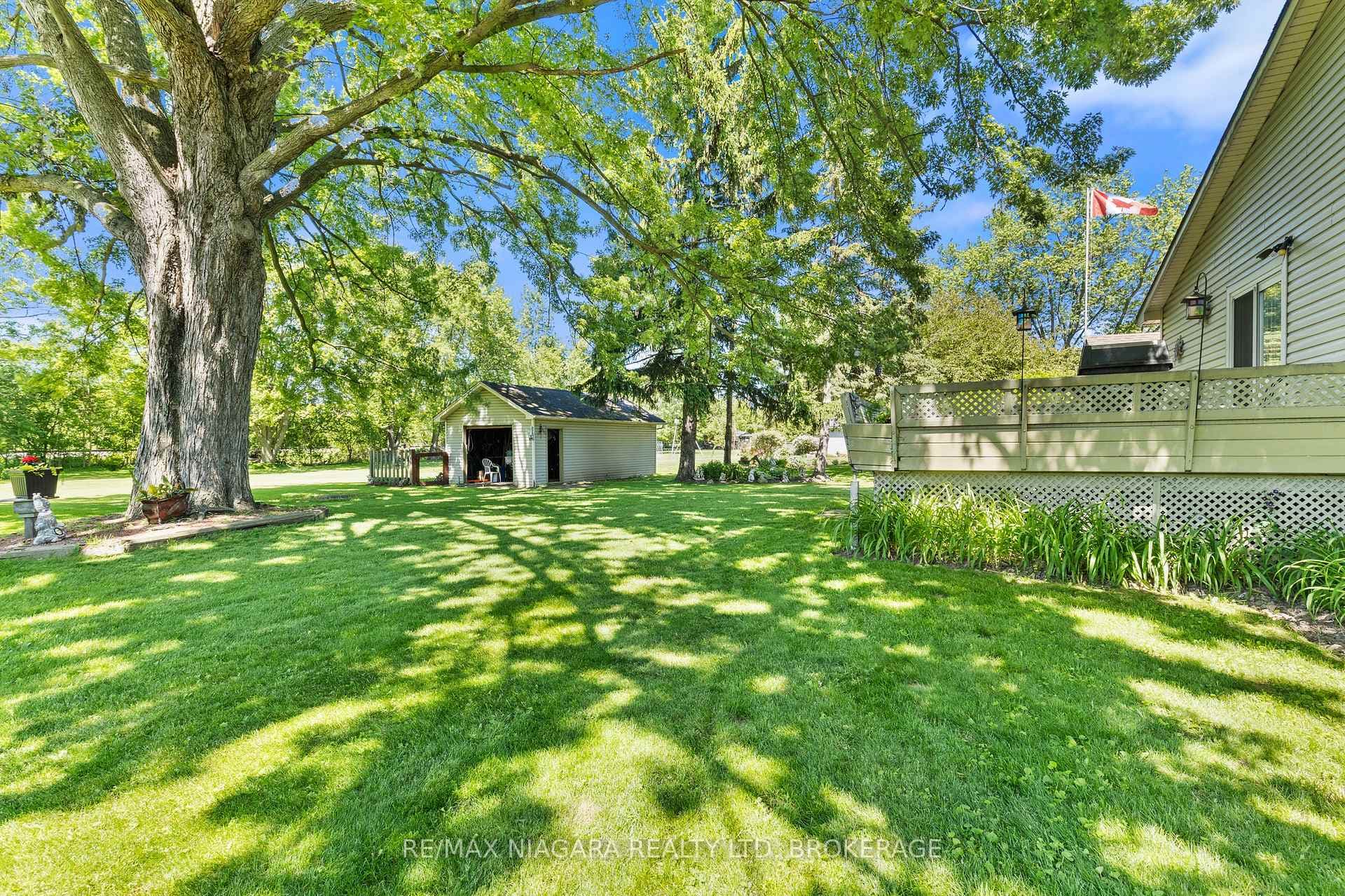 7931 Watson Street photo 27