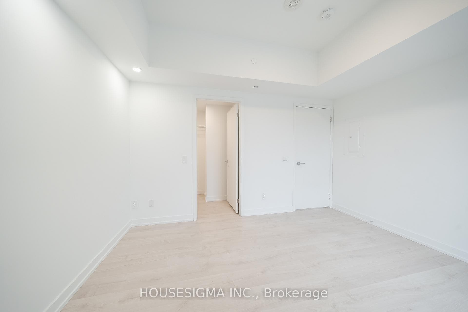 181 Sheppard Avenue Unit 206 photo 16