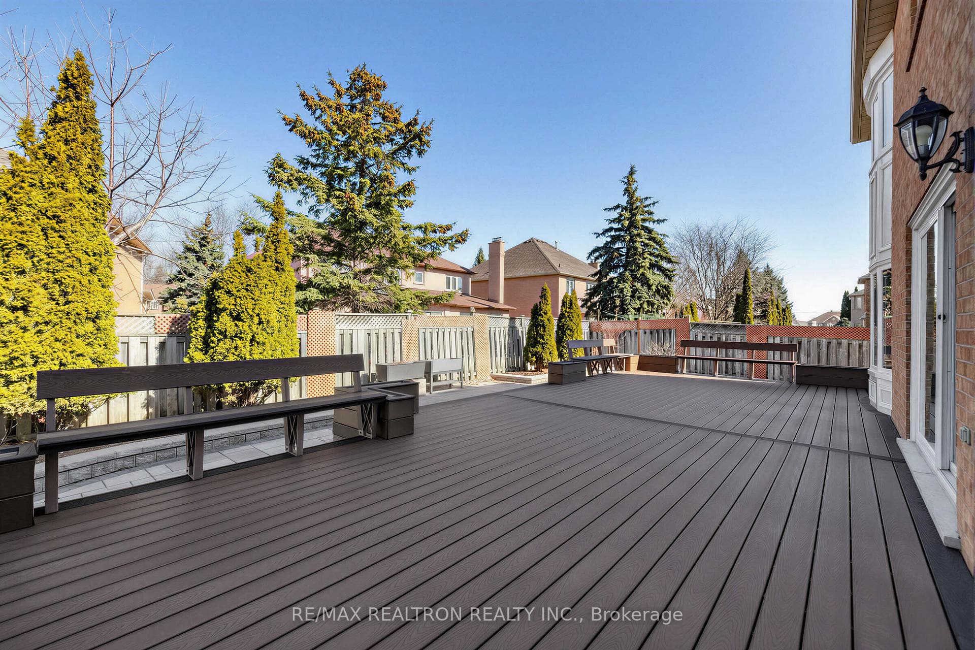 10 MACRILL Road photo 24