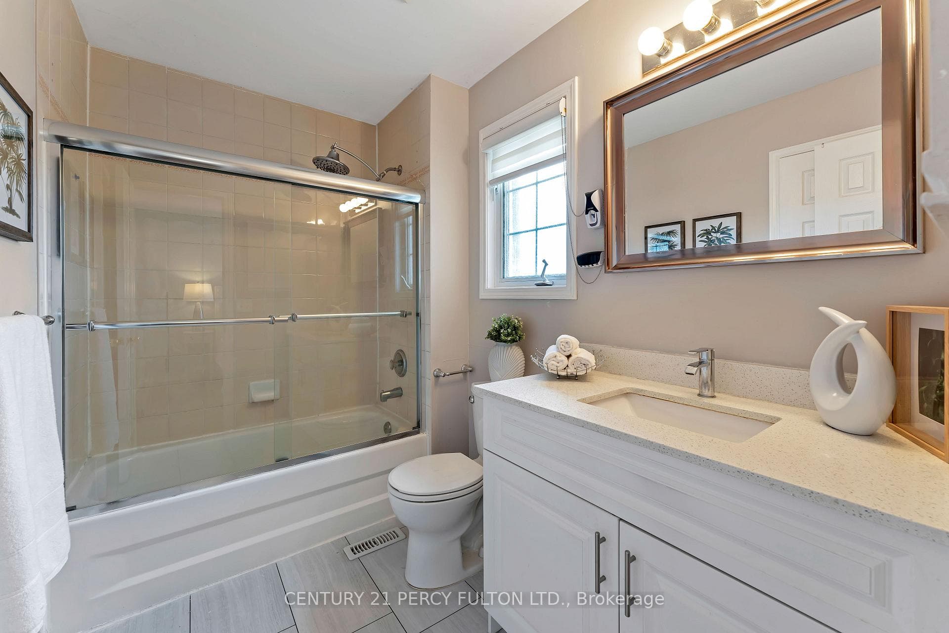 1735 Walnut Lane Unit 12 photo 24