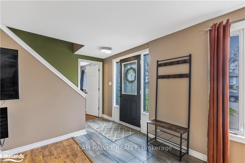 755 Birchwood Drive photo 4