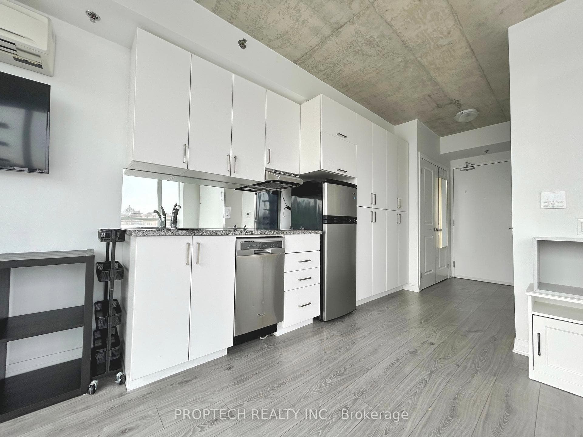 1900 Simcoe Street Unit 232 photo 6