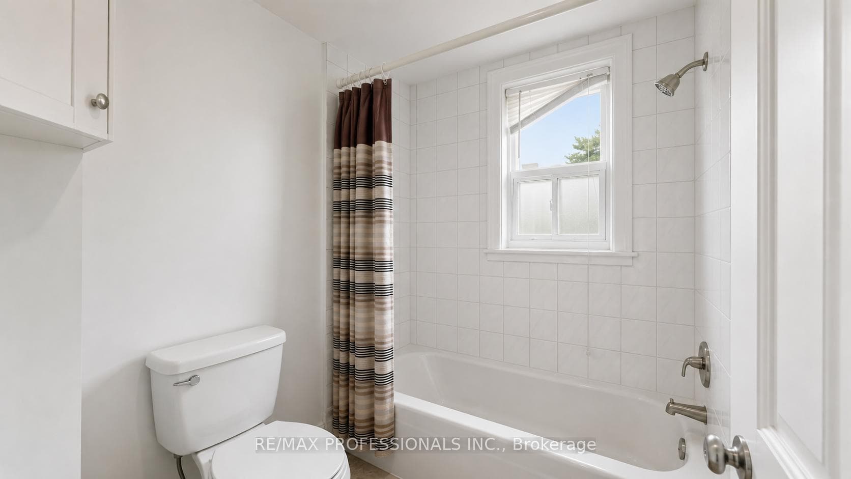 washroom 2 virtually remodeled