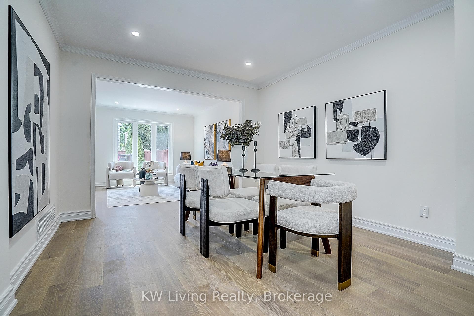 132 Northolt Crescent photo 7
