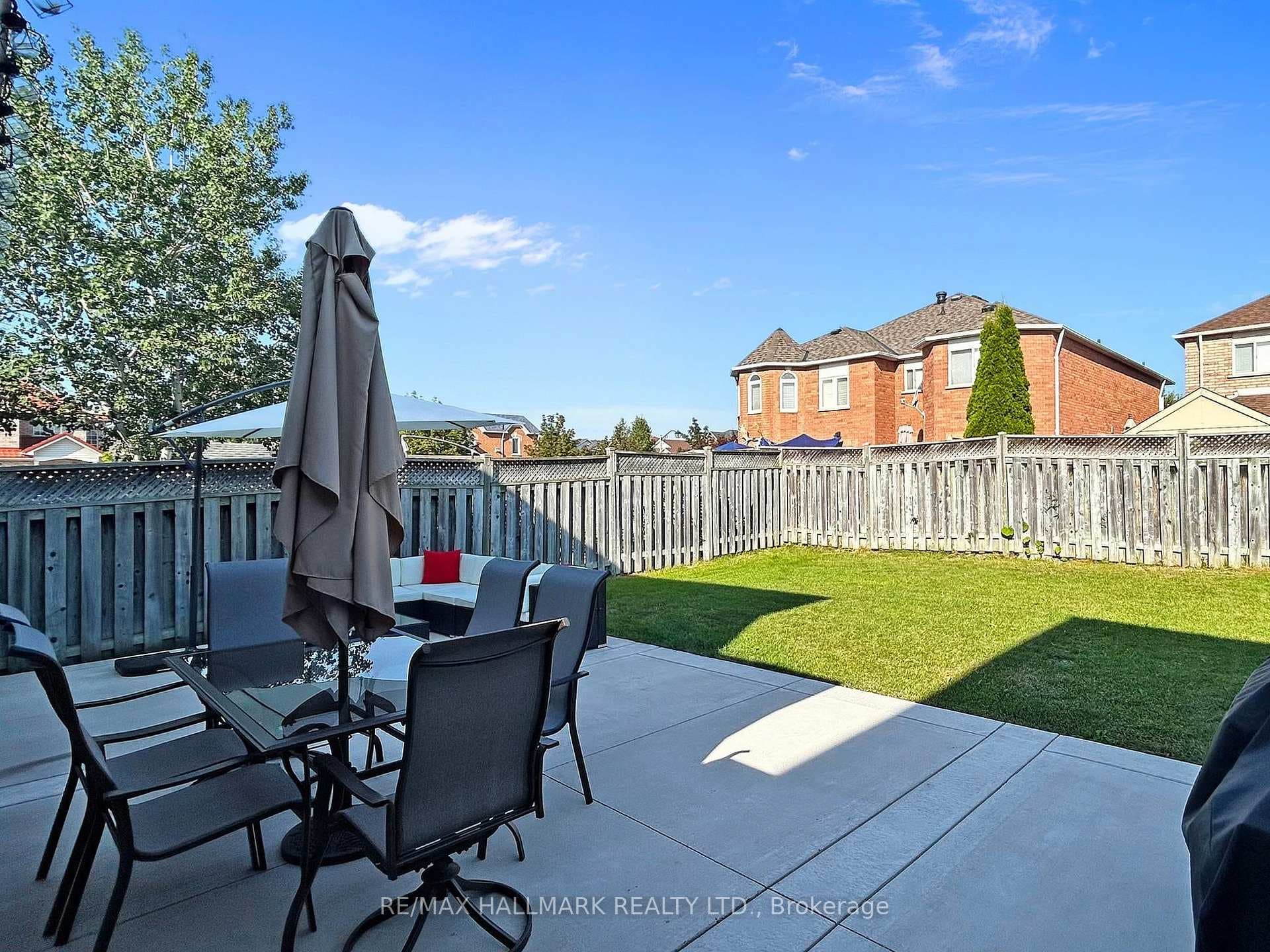 6 Castelli Court photo 31