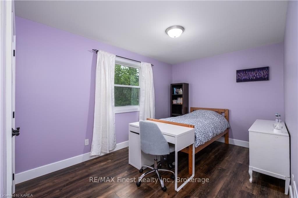 2255 MCINTYRE Road photo 32