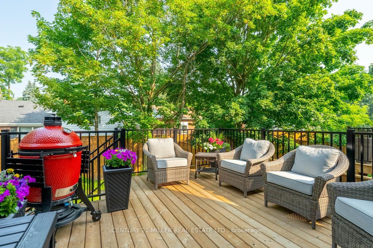153 Richardson Street Unit A photo 6