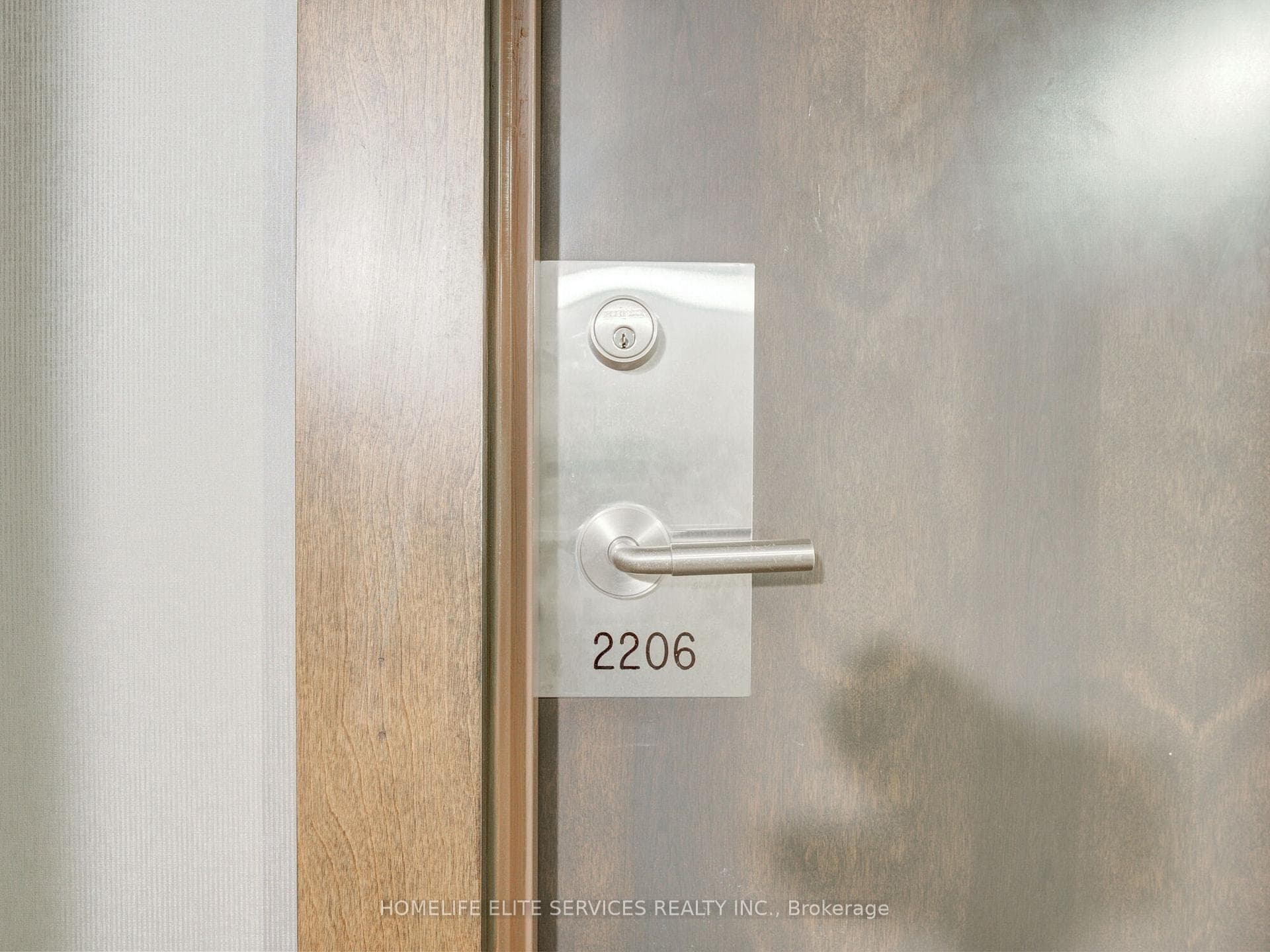 125 Village Green Square Unit 2206 photo 3