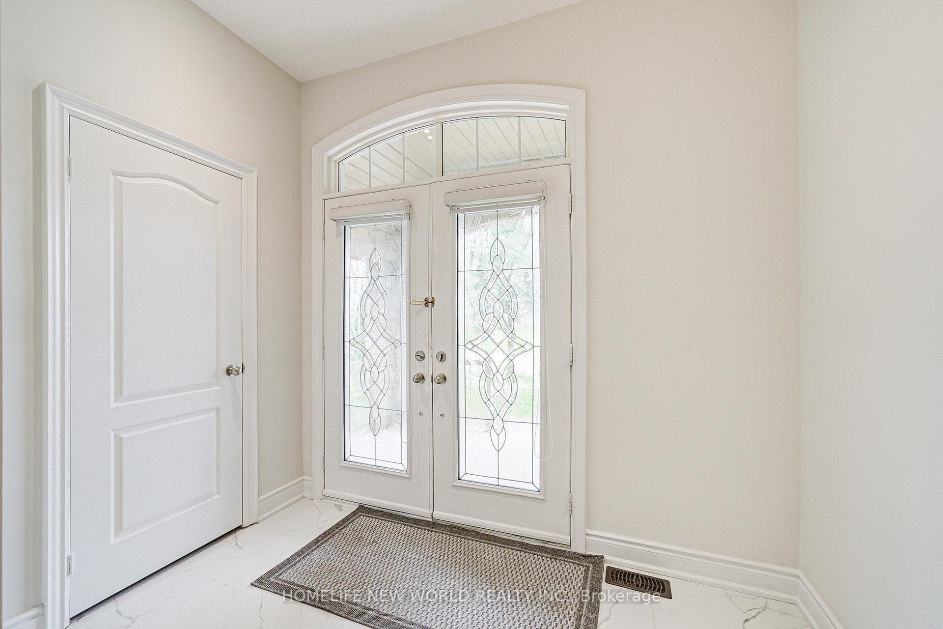 86 Valley Vista Drive photo 2