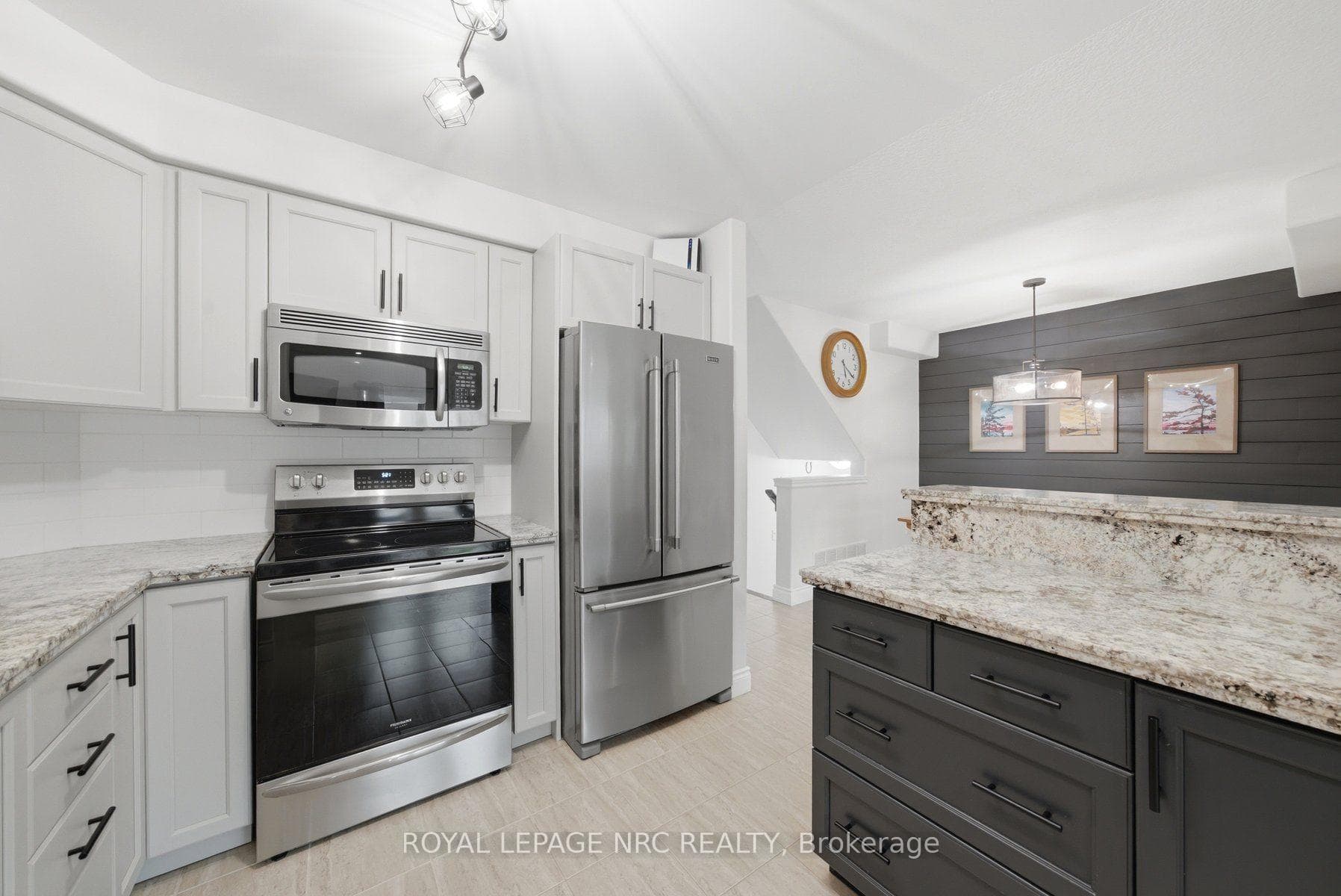 4873 Adam Court photo 16